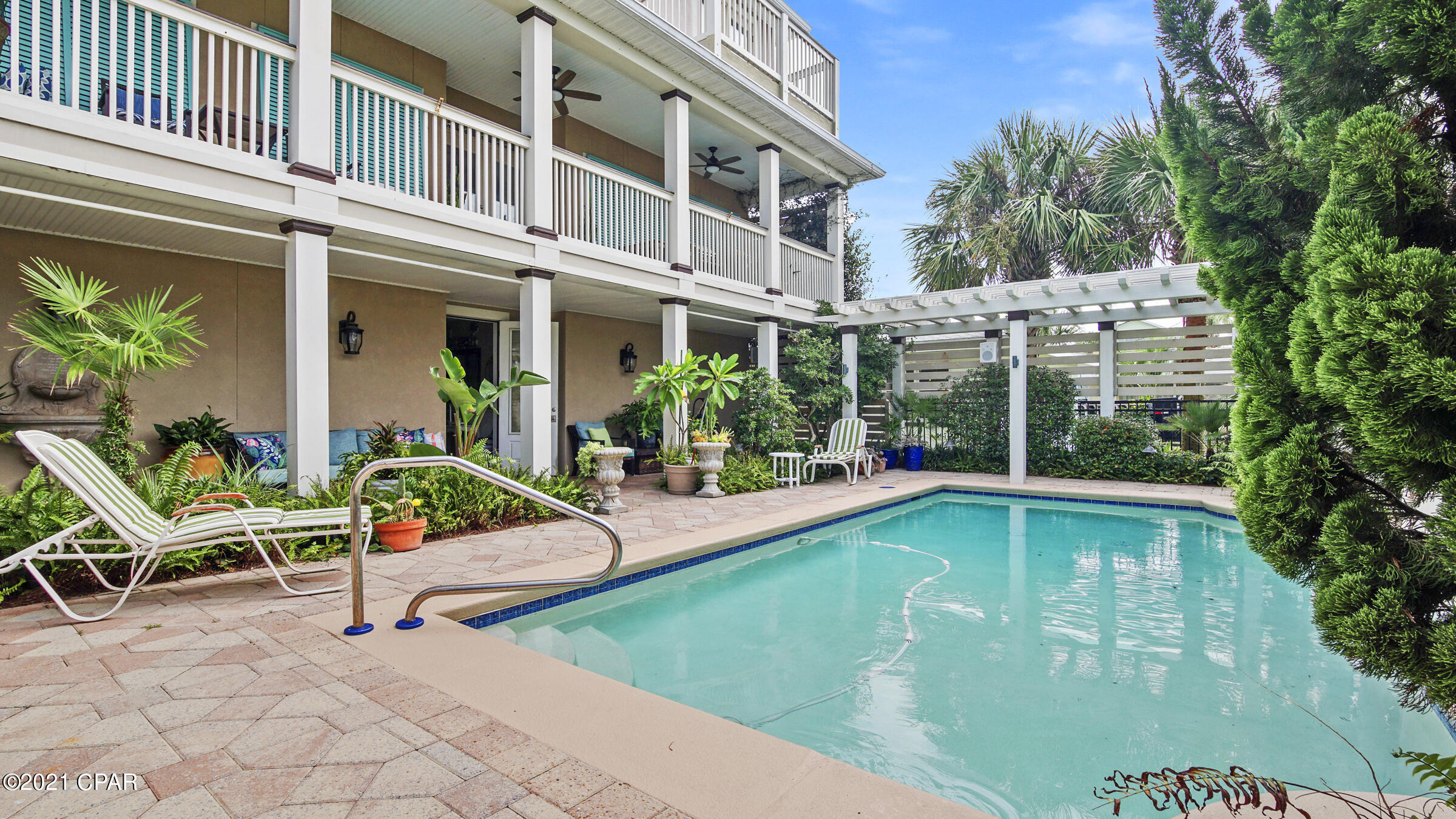 Kiska Beach - Residential