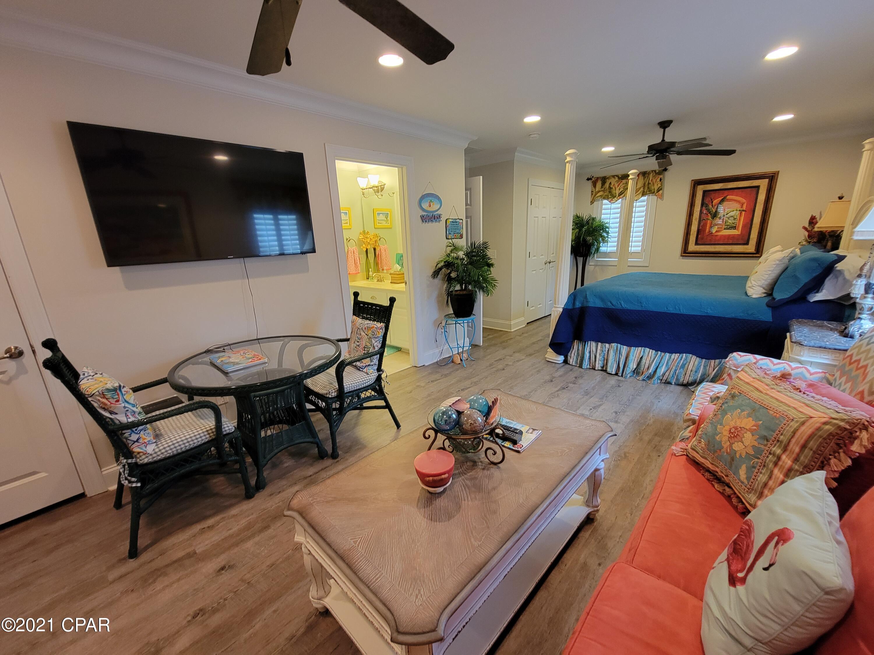 Kiska Beach - Residential