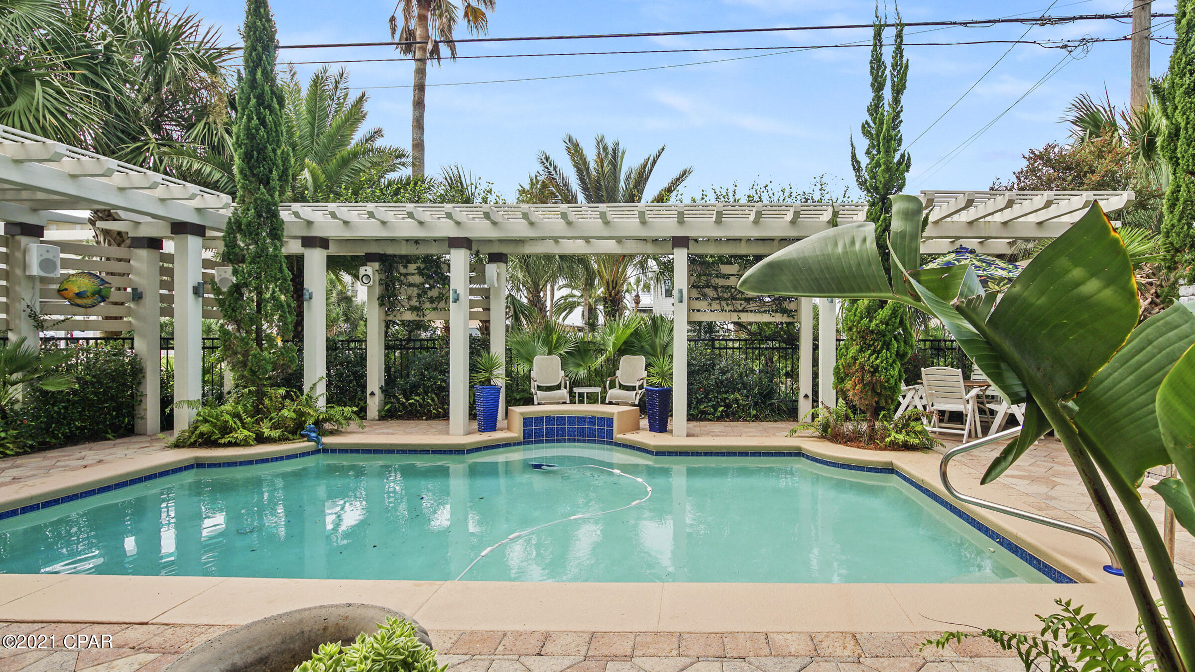 Kiska Beach - Residential