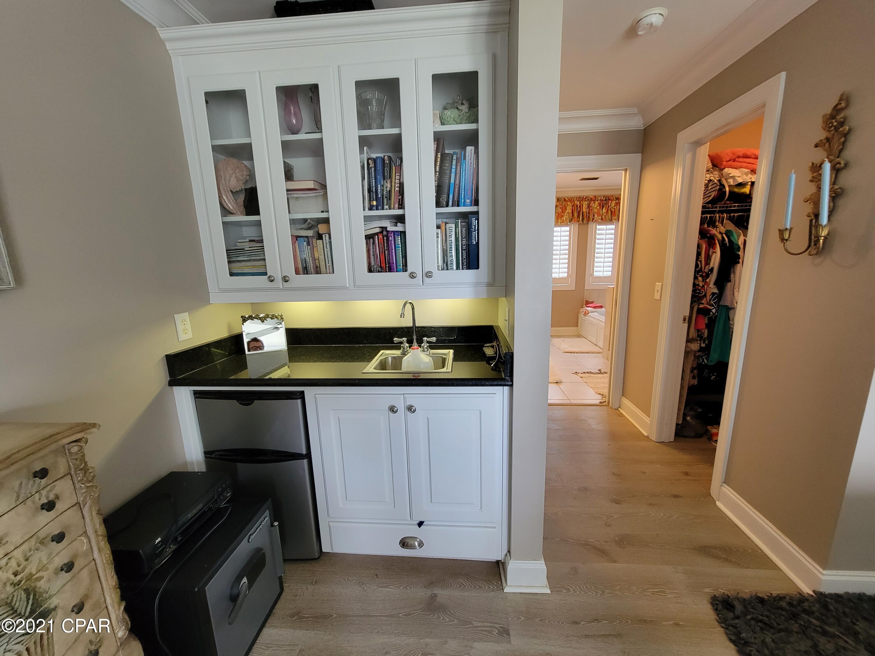 Kiska Beach - Residential