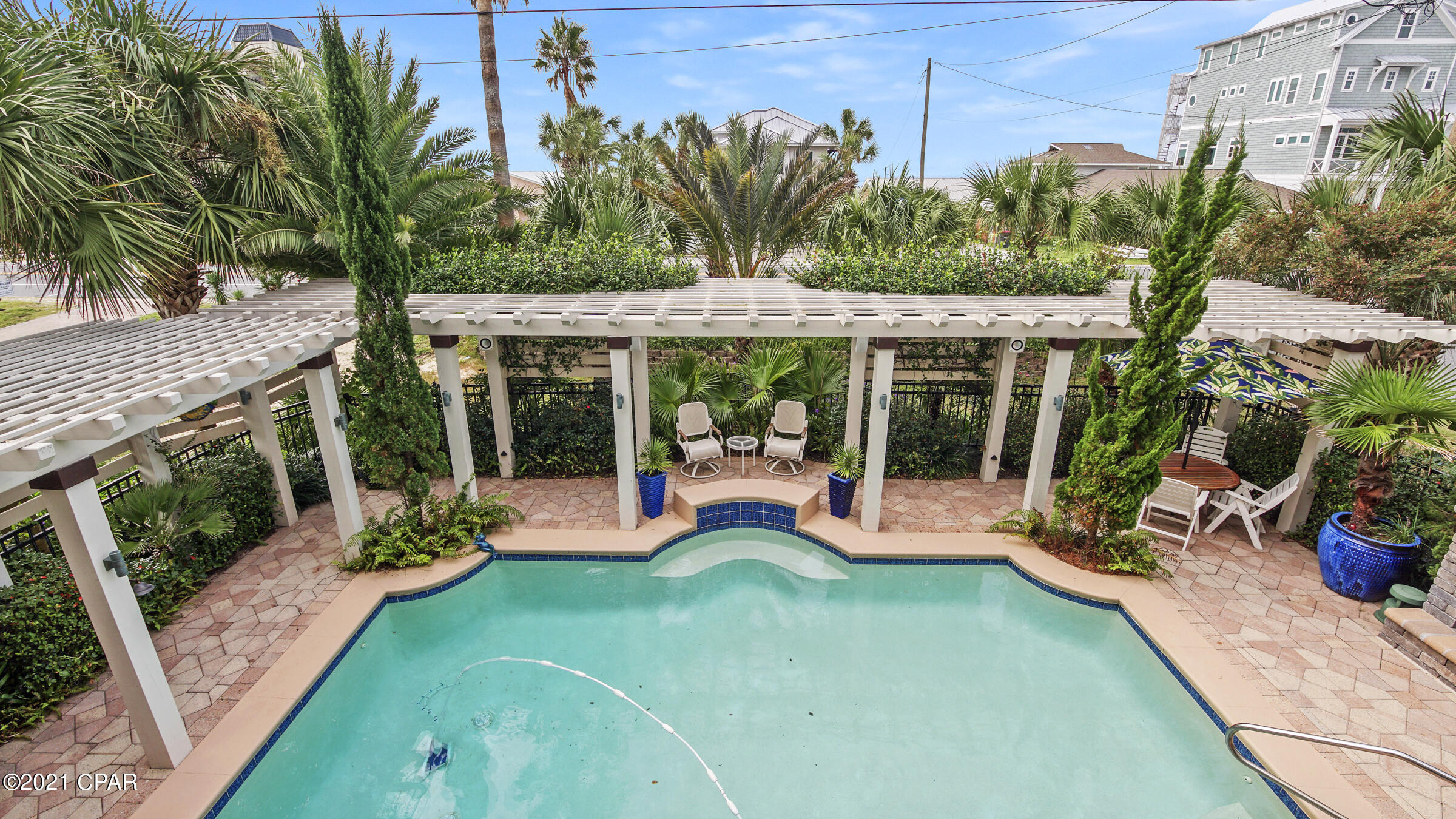 Kiska Beach - Residential