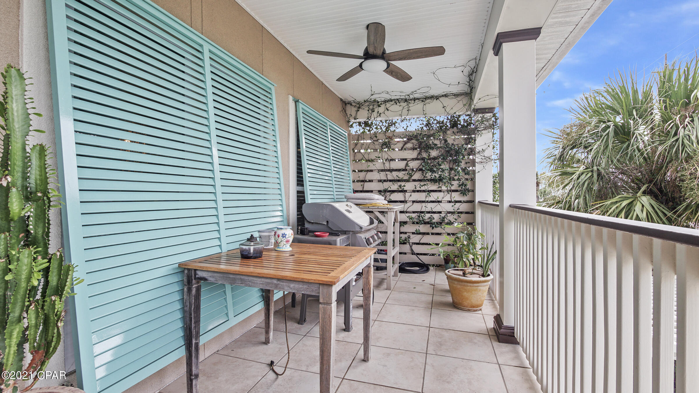 Kiska Beach - Residential