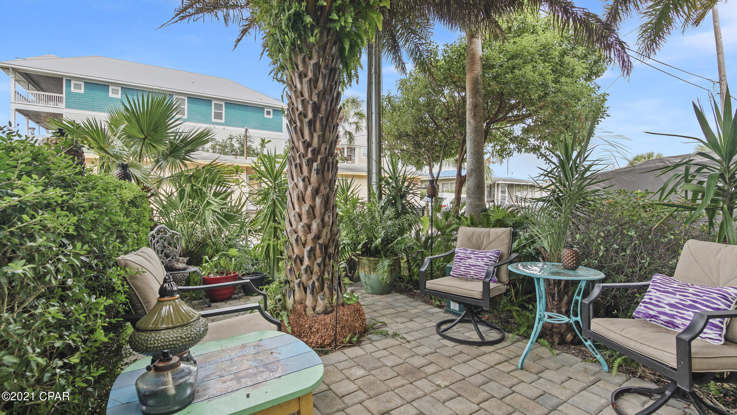 Kiska Beach - Residential