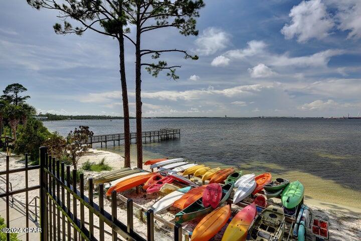 Magnolia Bay Club - Residential