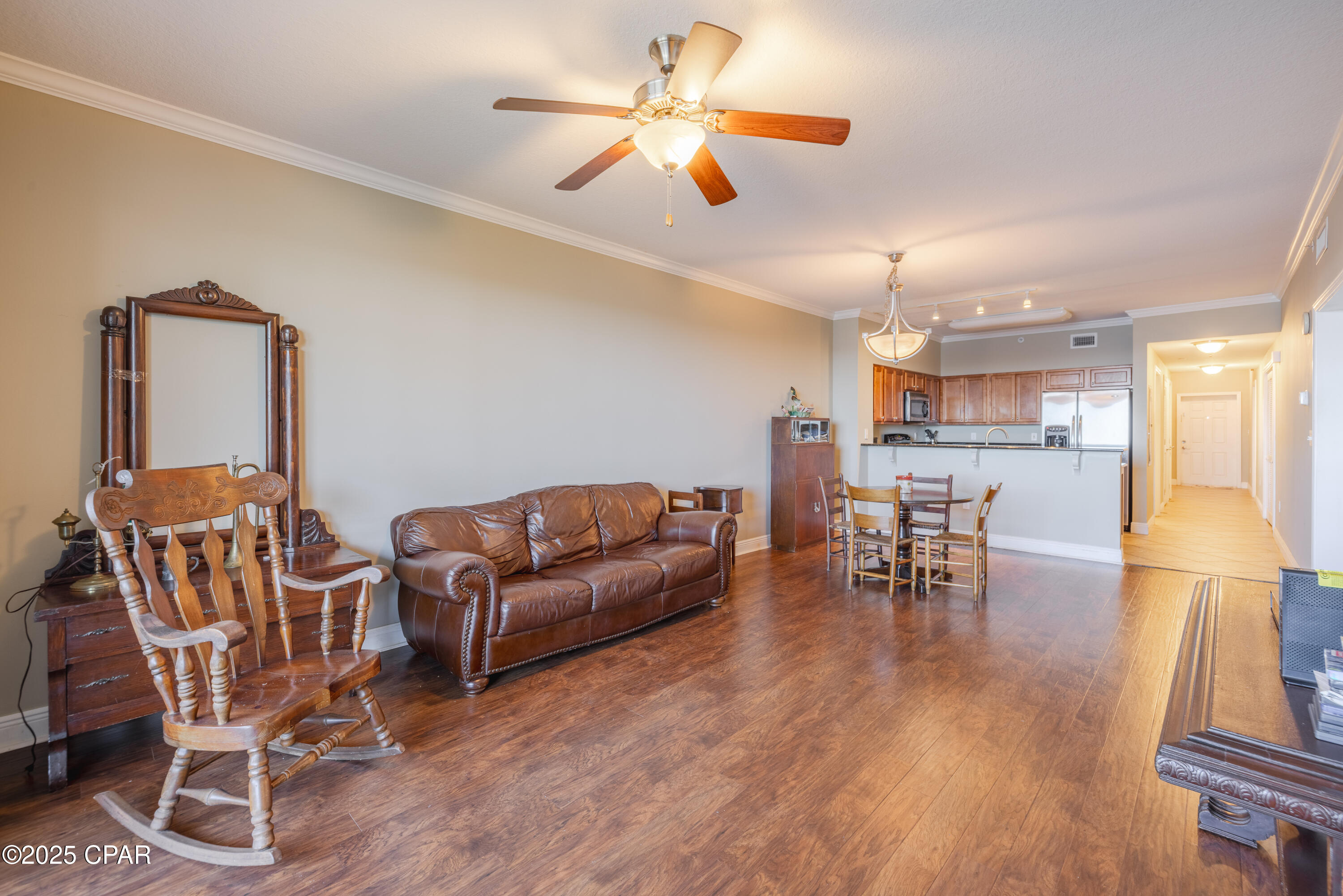 Magnolia Bay Club - Residential