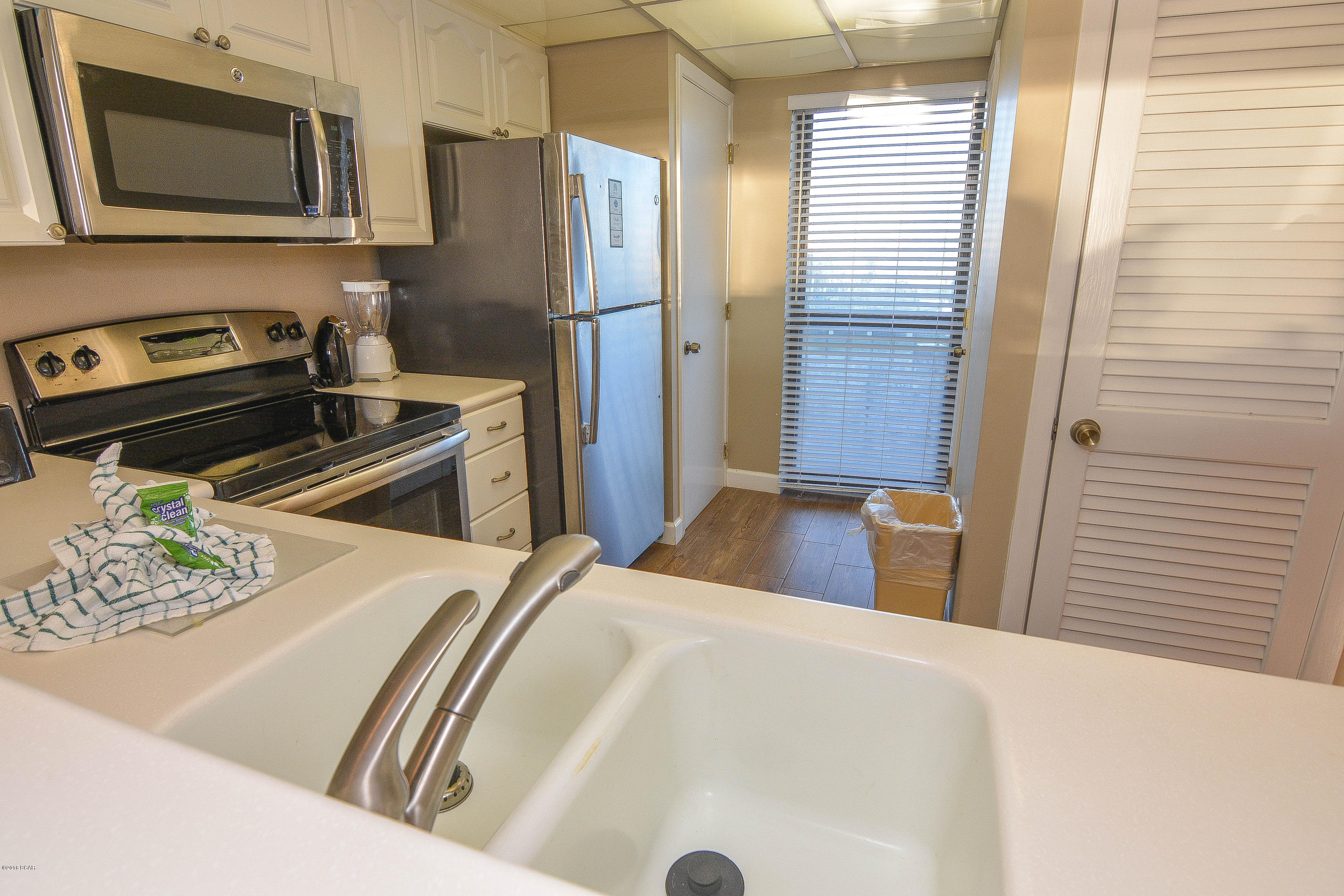 Edgewater Tower I - Residential