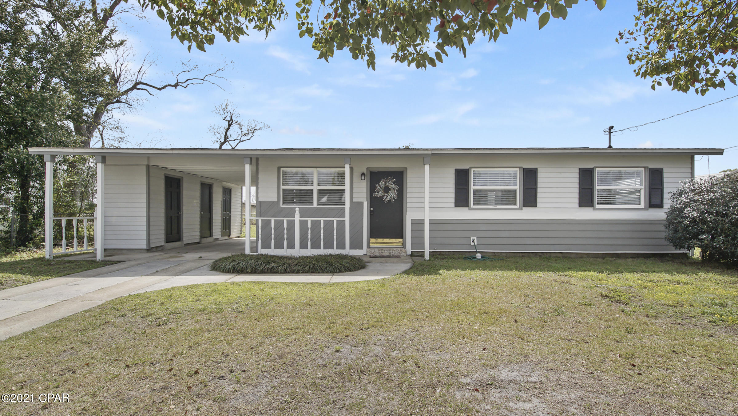 Hentz 1st Add Unit B - Residential