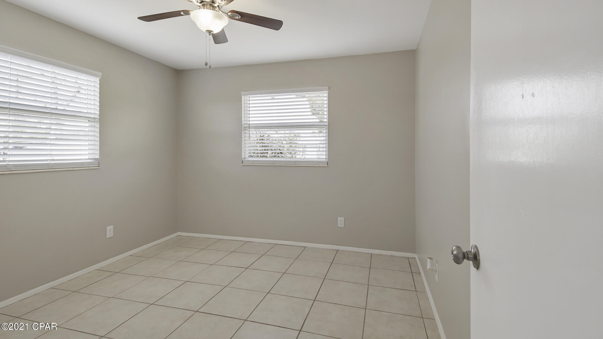 Hentz 1st Add Unit B - Residential