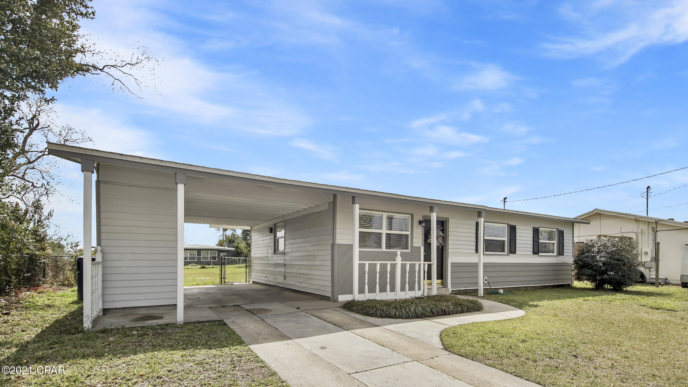 Hentz 1st Add Unit B - Residential