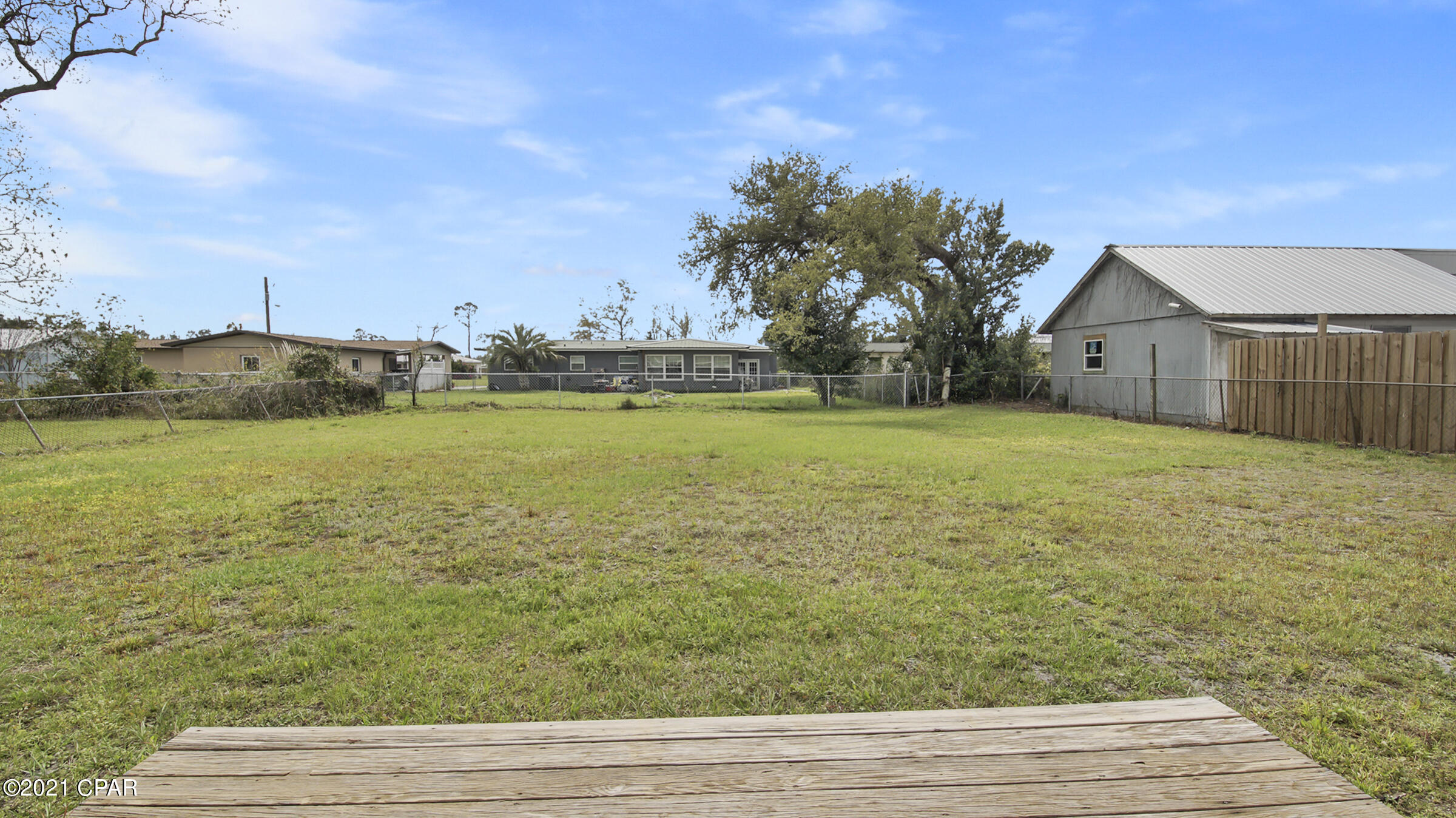 Hentz 1st Add Unit B - Residential