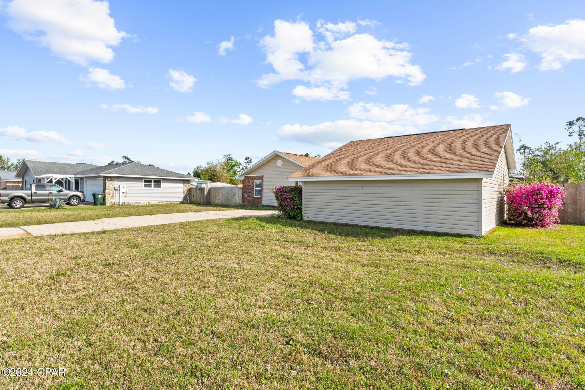 Belaire Estates Replat - Residential