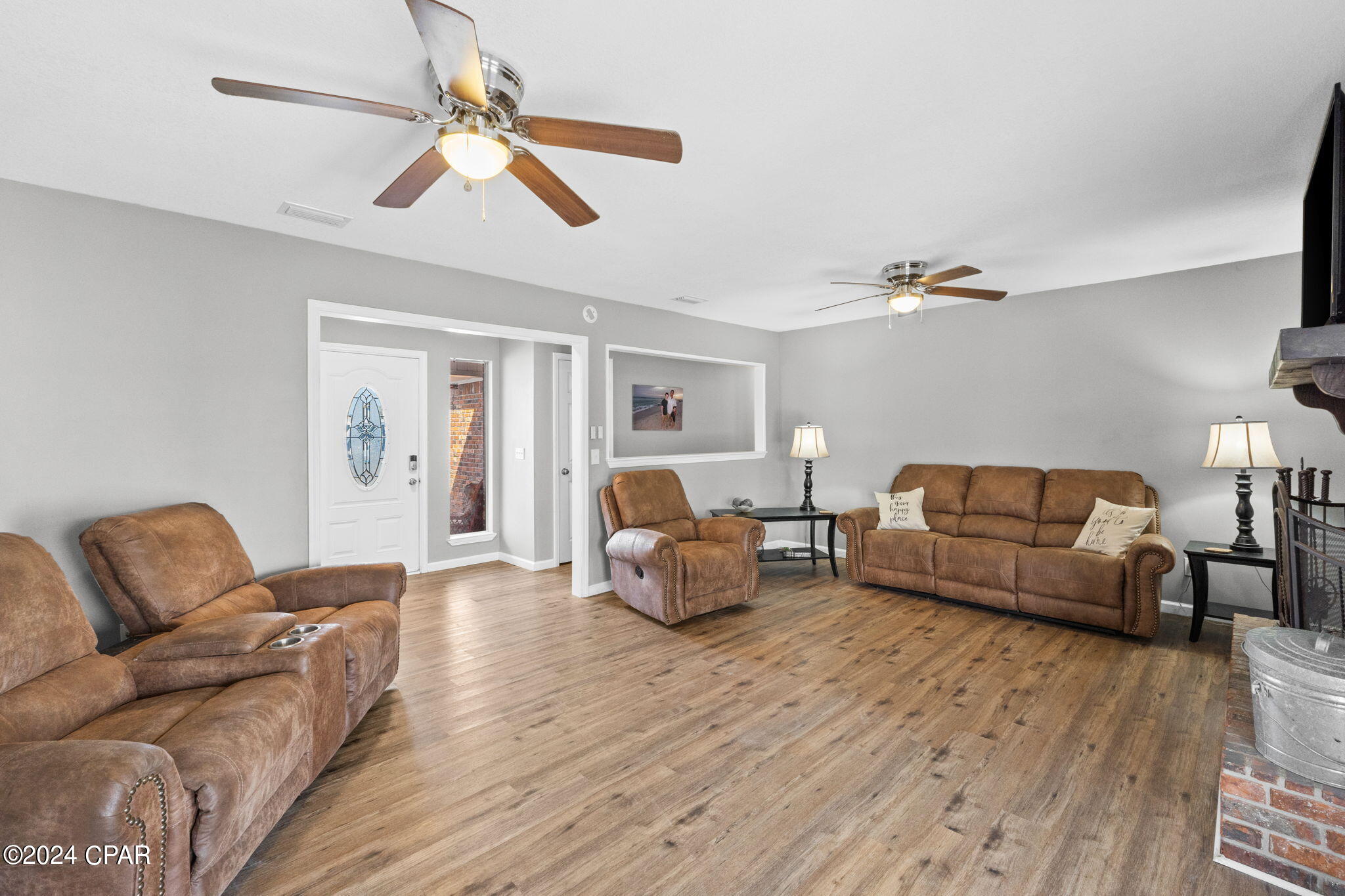 Belaire Estates Replat - Residential