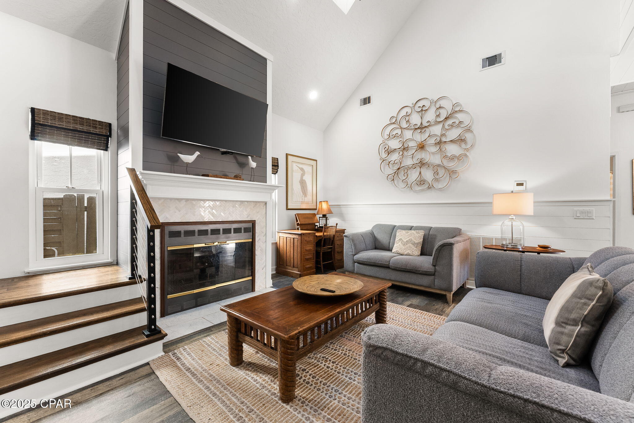 Bel Air - Residential