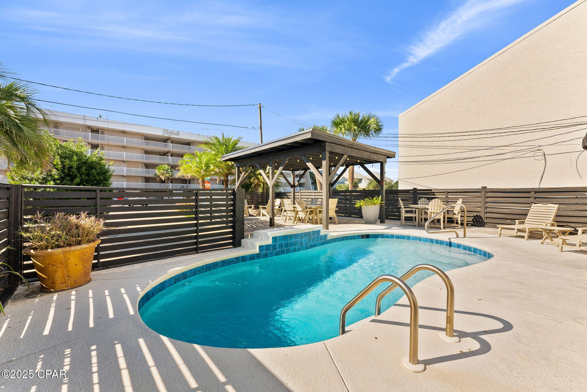 Bel Air - Residential