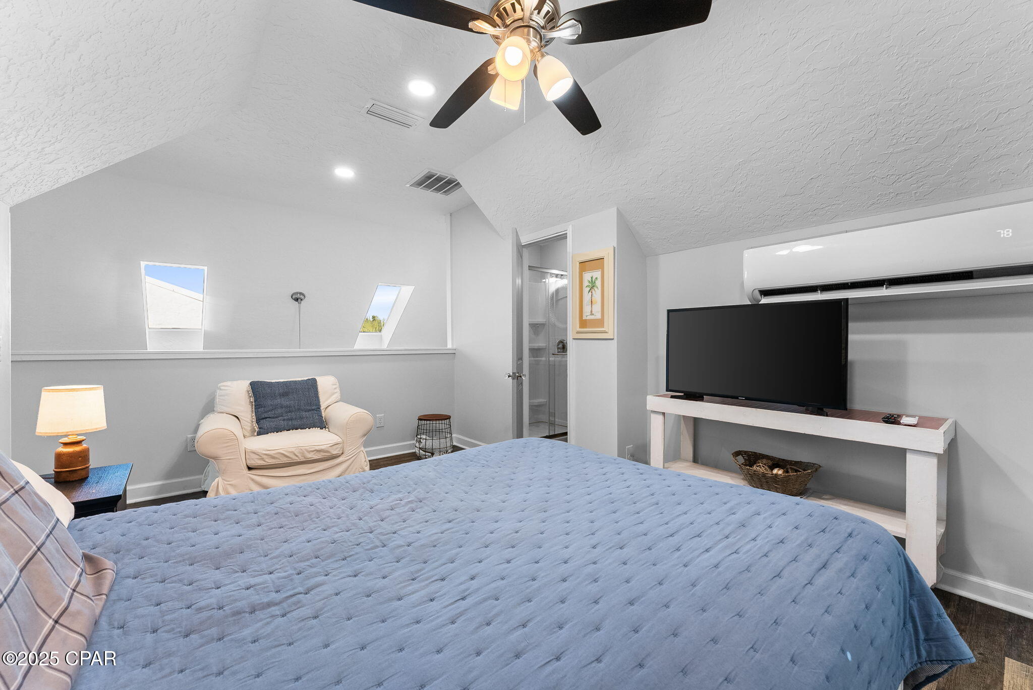 Bel Air - Residential