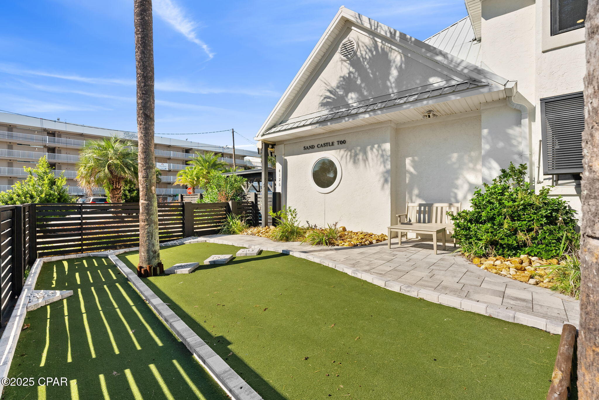 Bel Air - Residential