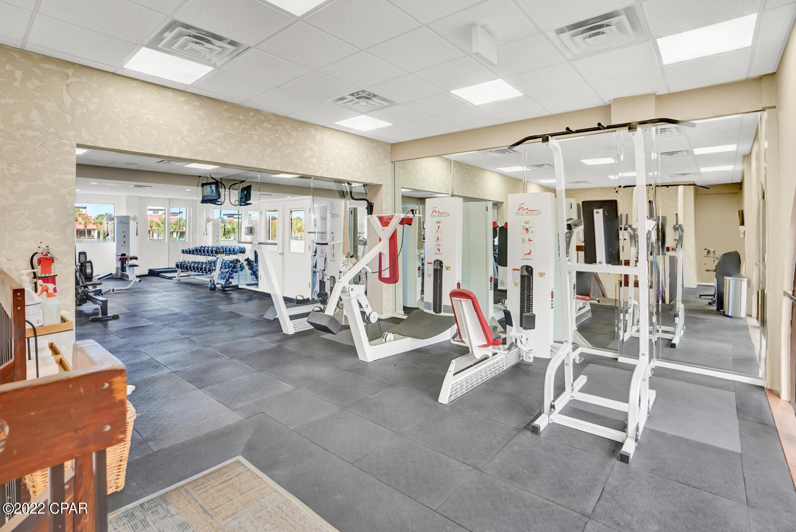 Edgewater Golf Villas V-B - Residential