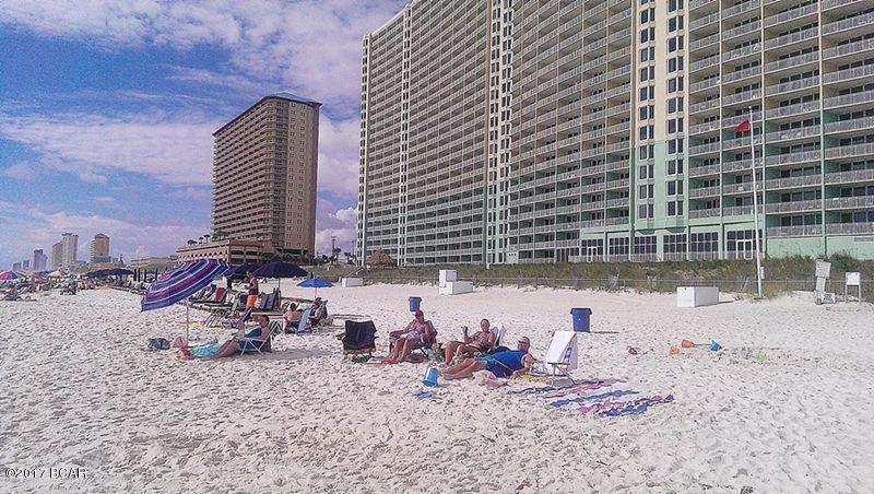 Emerald Beach Resort - Residential