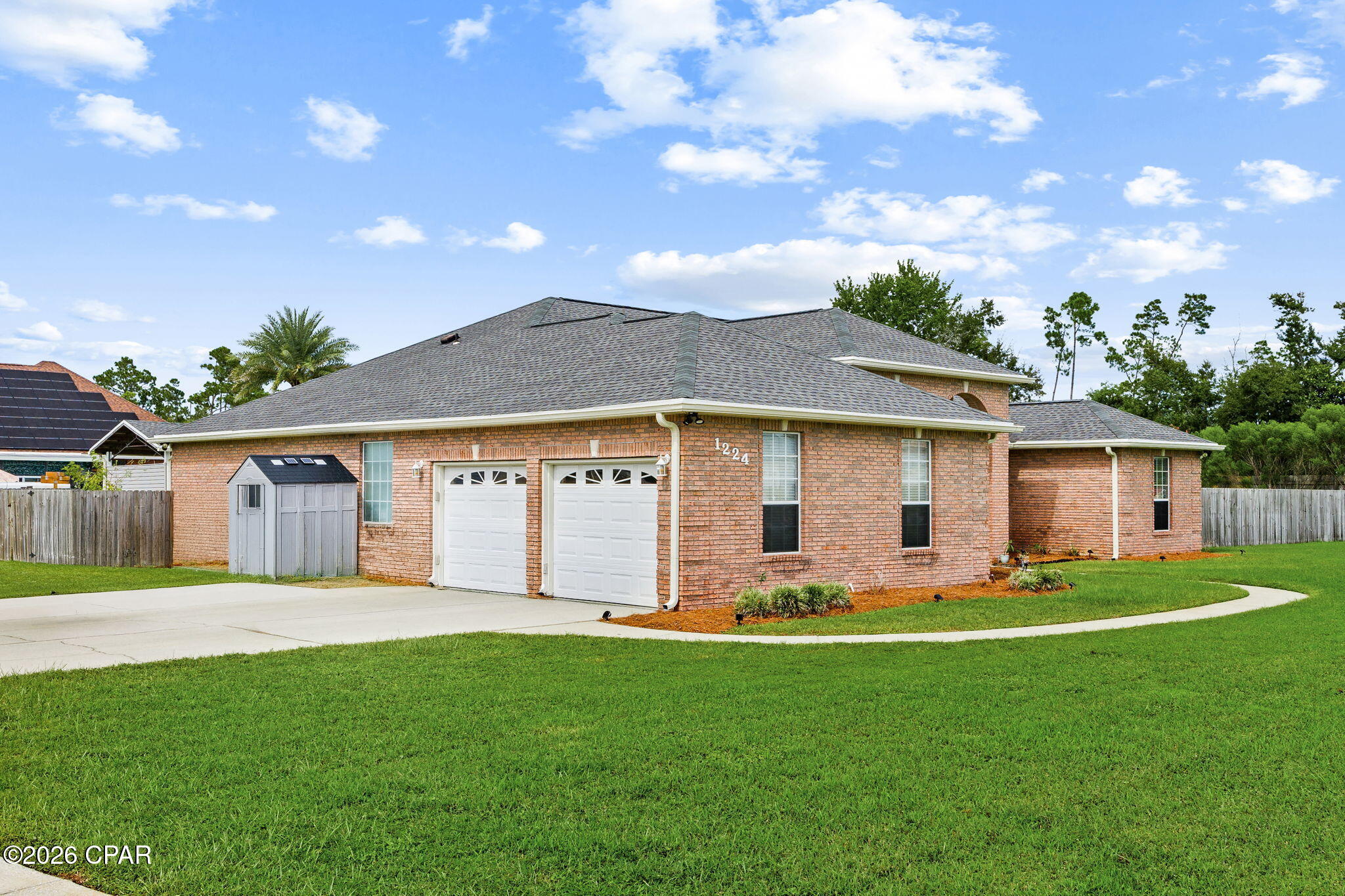 1224 Dundee Lane