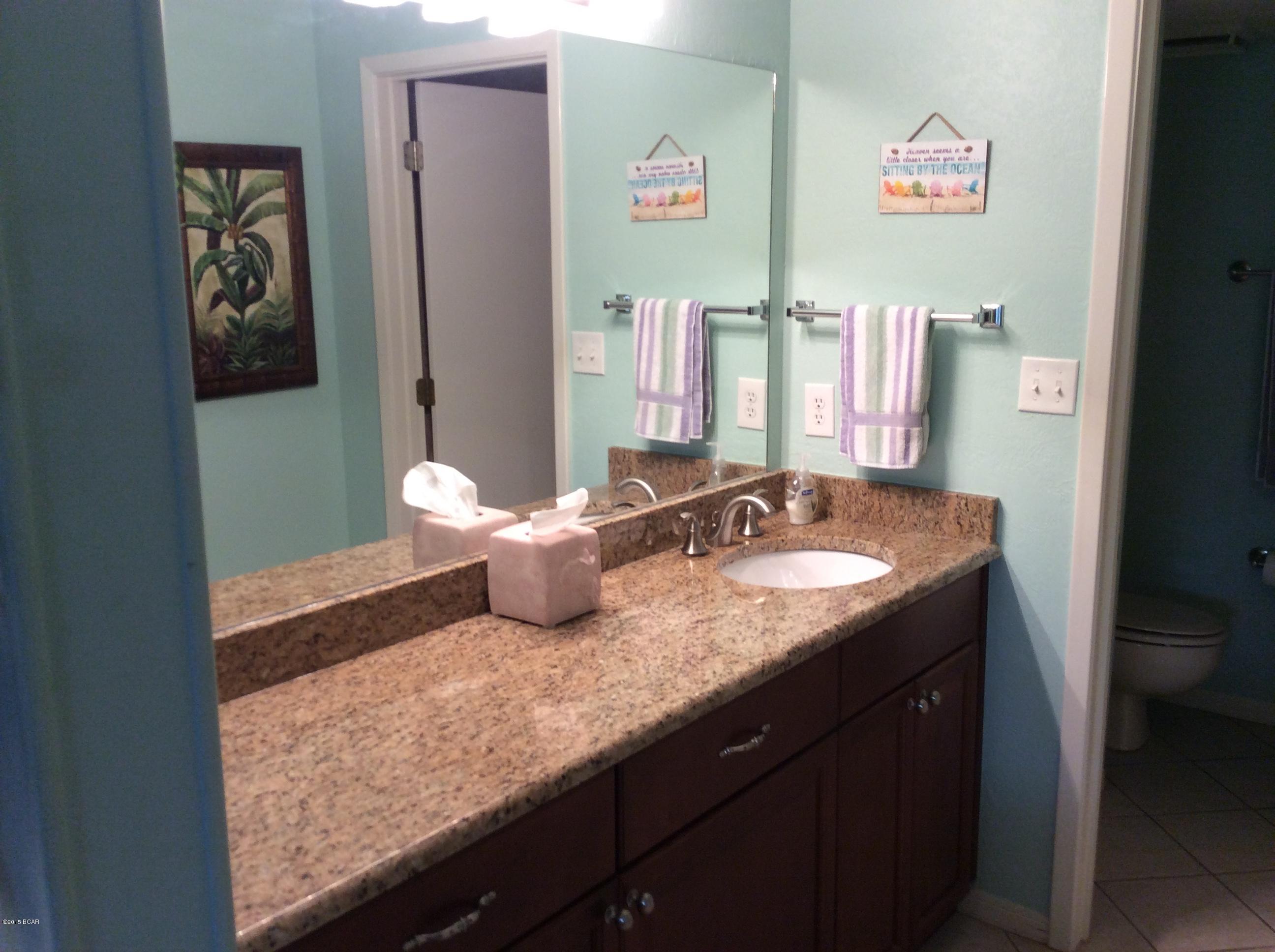 Forest Hills Tennis Villas - Residential