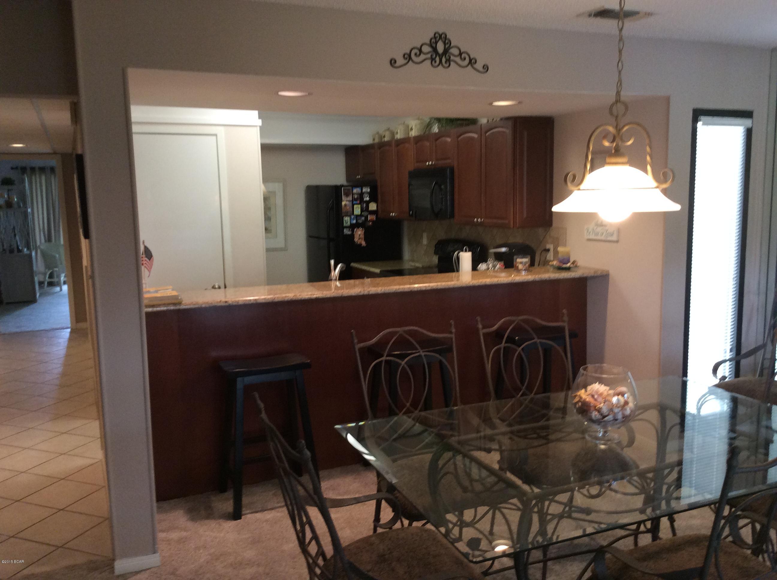 Forest Hills Tennis Villas - Residential