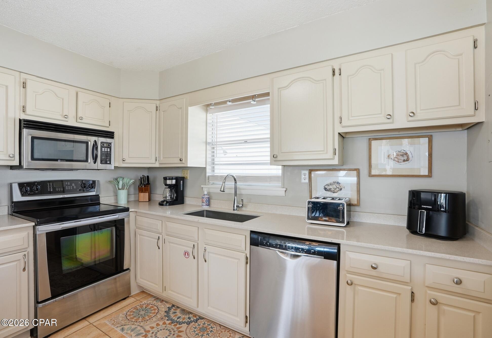 Kiska Beach 1st Add - Residential