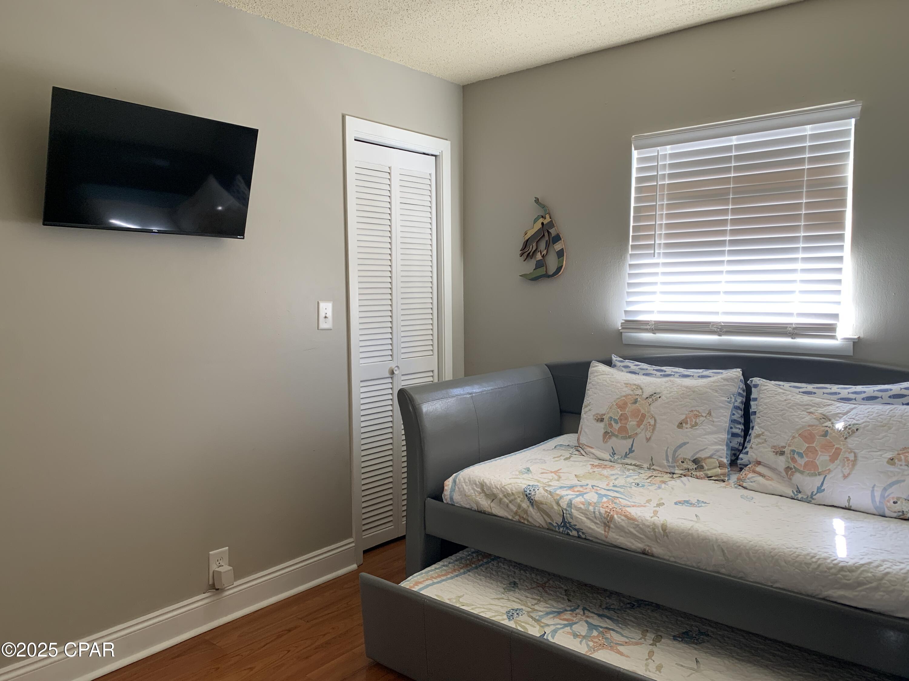 Kiska Beach 1st Add - Residential