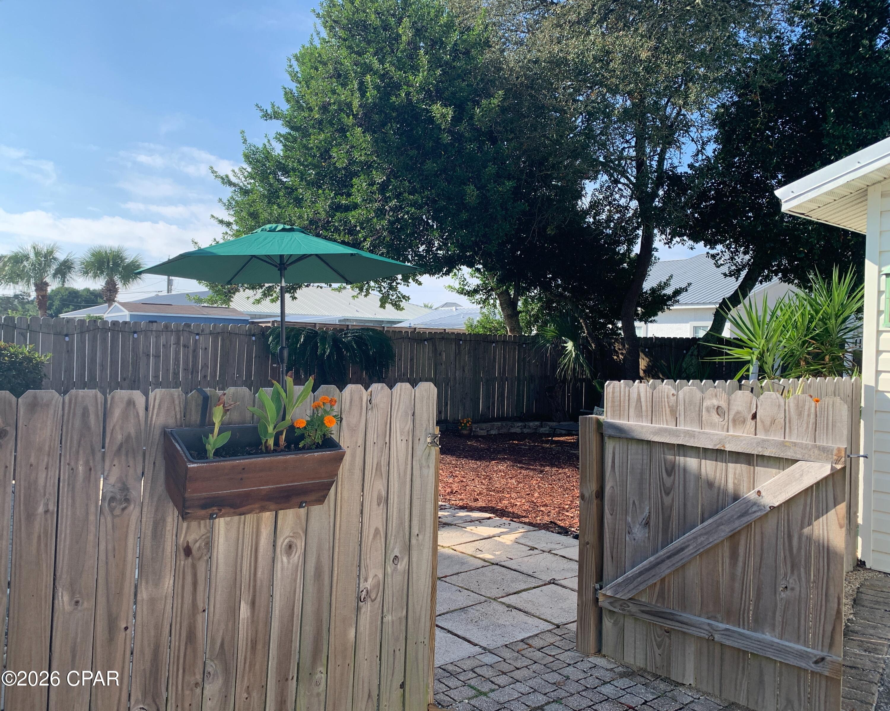 Kiska Beach 1st Add - Residential