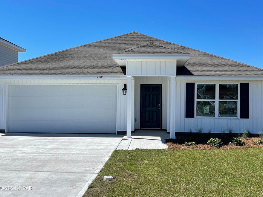 Welcome to Brighton Oaks! As you enter this Cali floorplan, you will find quality paint with orange peel textured walls and traditional 8' ceilings. Vinyl

flooring can be found throughout all common areas of the home with carpet in all bedrooms. The kitchen has a center island and includes a pantry, beautiful

stained cabinetry and durable laminate countertops. Conveniently located off Hwy 231 and Hwy 77, this community has a multitude of shopping centers and

restaurants to choose from, creating limitless options for an easy weekday dinner! Pictures, photographs, floor plans, elevations, features, colors and sizes are approximate for illustration purposes only and will
vary from the homes as built. Home and community information including pricing, included features, terms, availability and
amenities are subject to change and prior sale at any time without notice or obligation. For Move-In/Completion Estimates:
Ready dates are estimates only. Timing of completion of construction and buyer move-in are subject to contingencies
contained in home purchase agreement and governing jurisdictions issuance of a certificate of occupancy and may change
due to forces majeures and other delays or disruptions outside the reasonable control of the Builder.