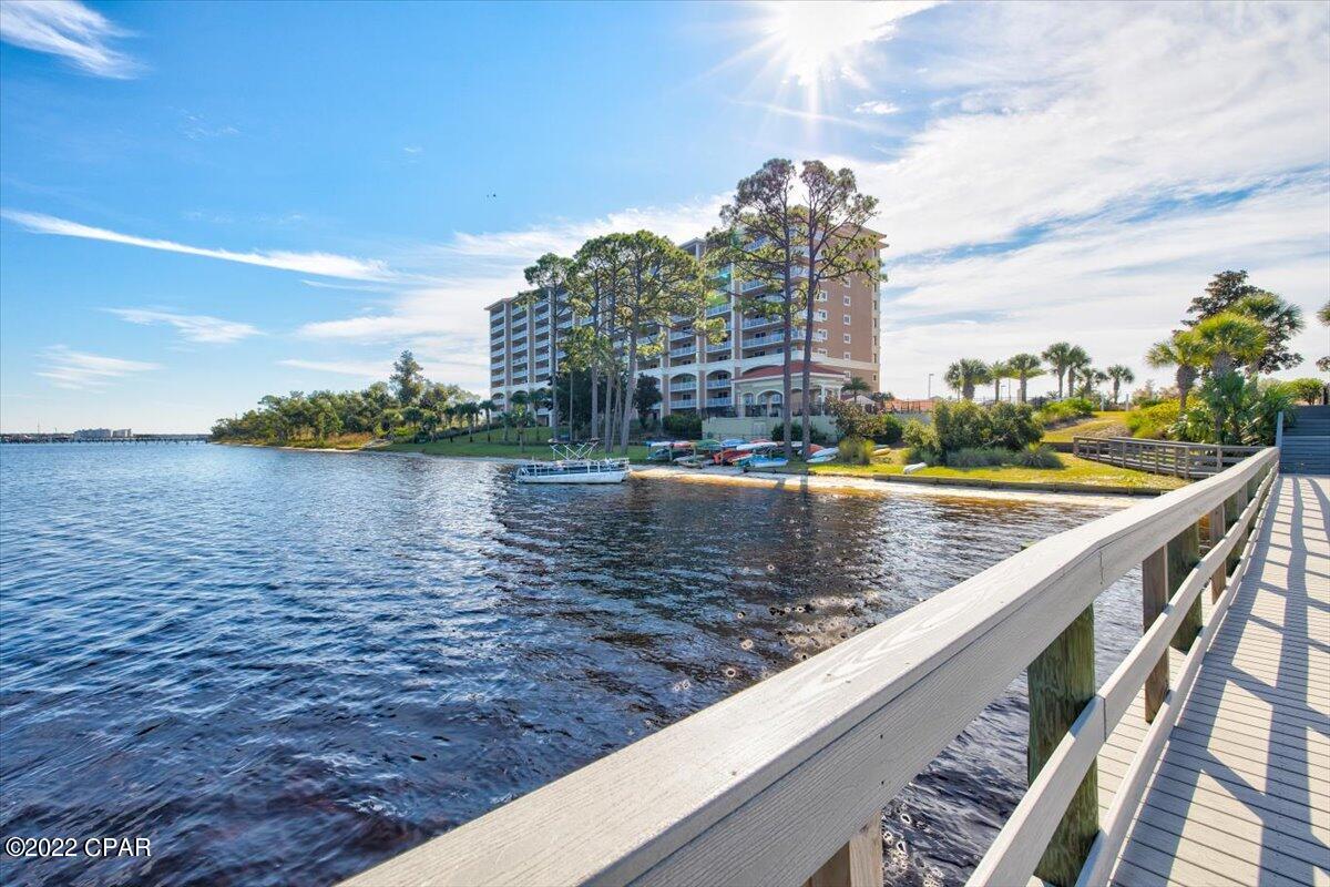 Magnolia Bay Club - Residential