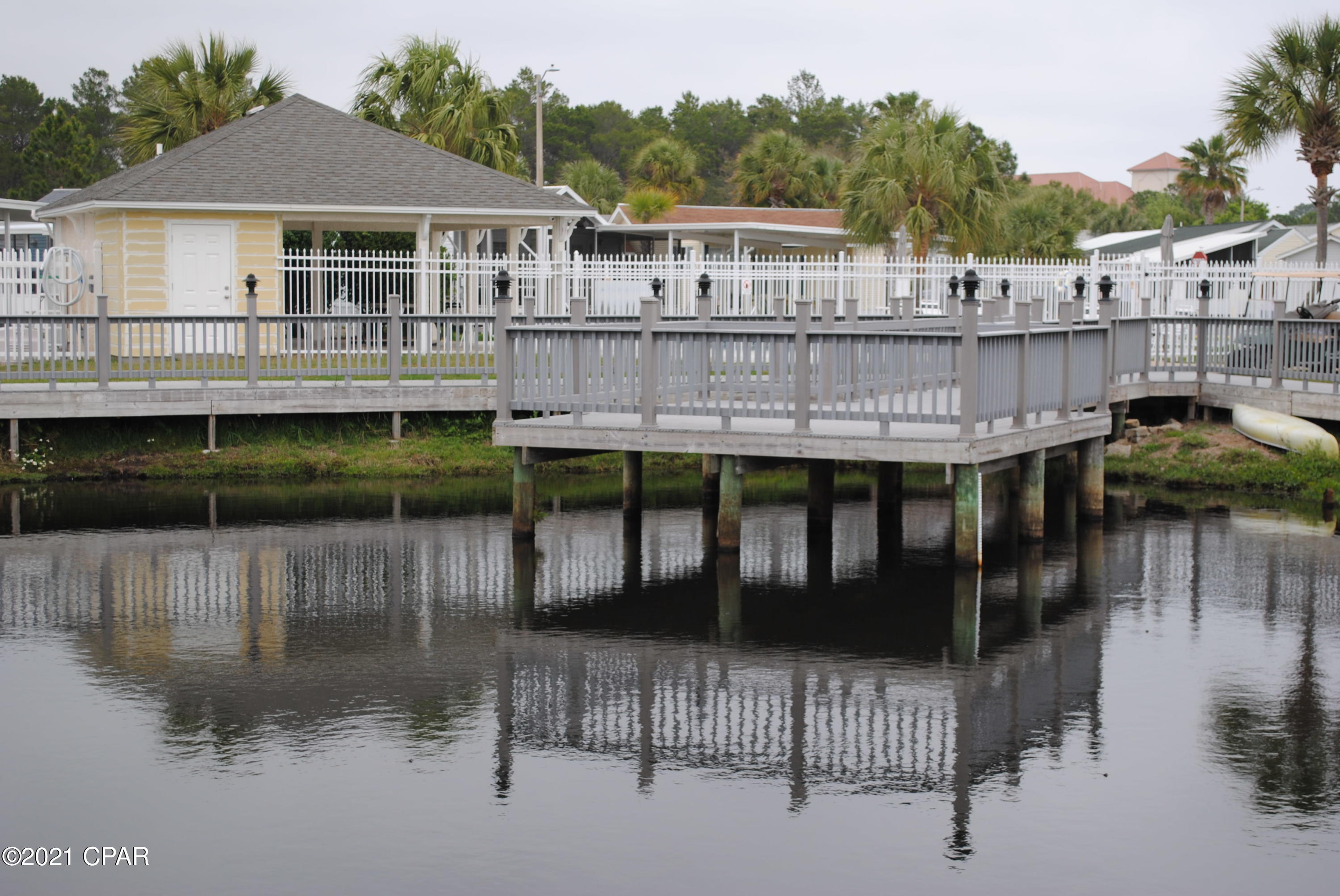 Emerald Pointe Resort - Residential