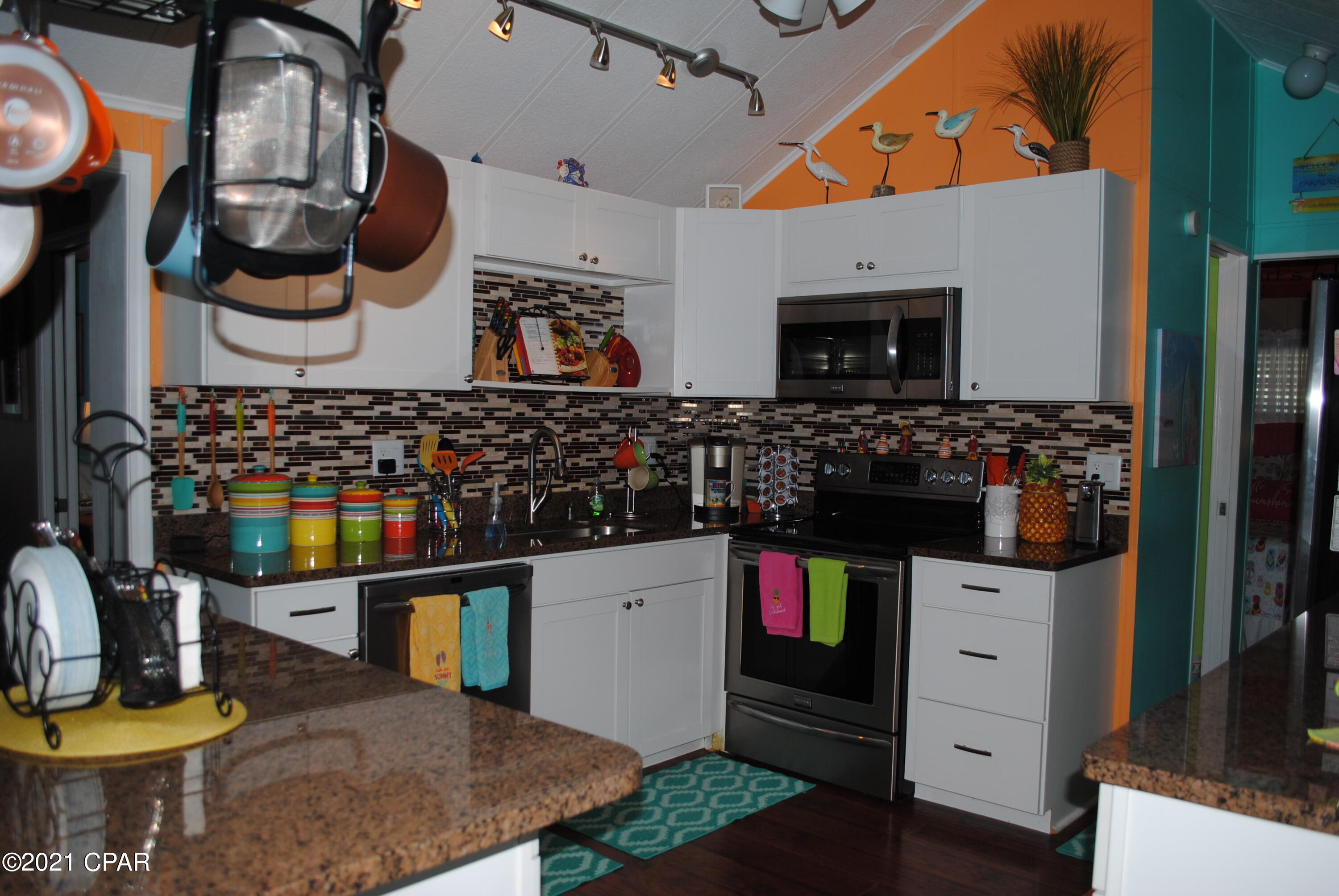 Emerald Pointe Resort - Residential