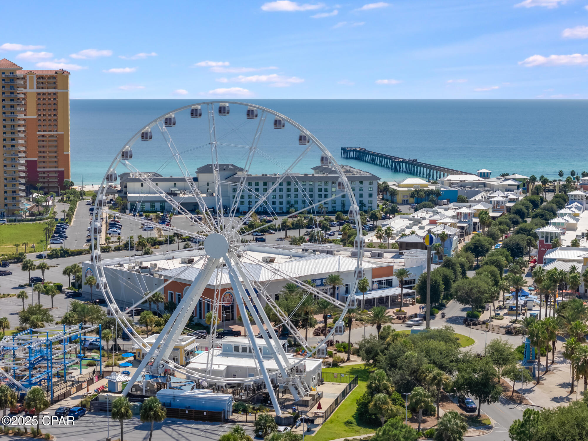 Fontainebleau Terrace - Residential