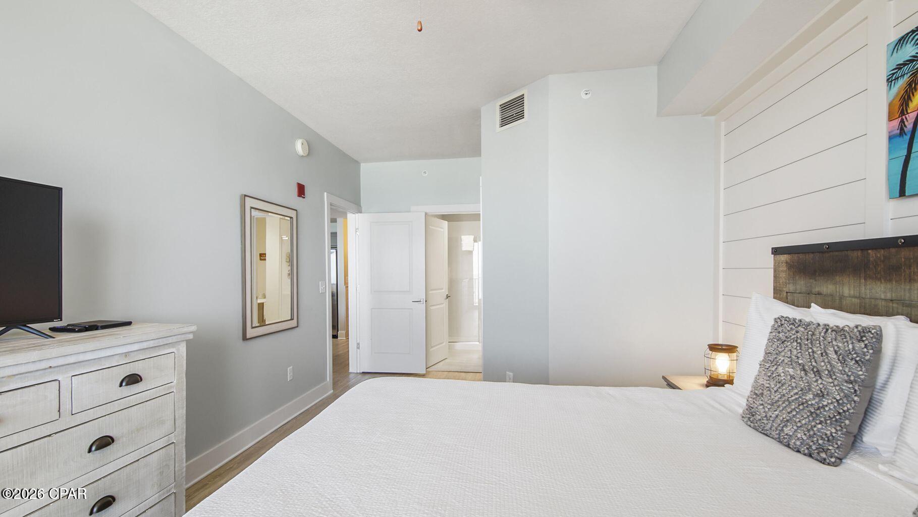 Calypso Towers III - Residential