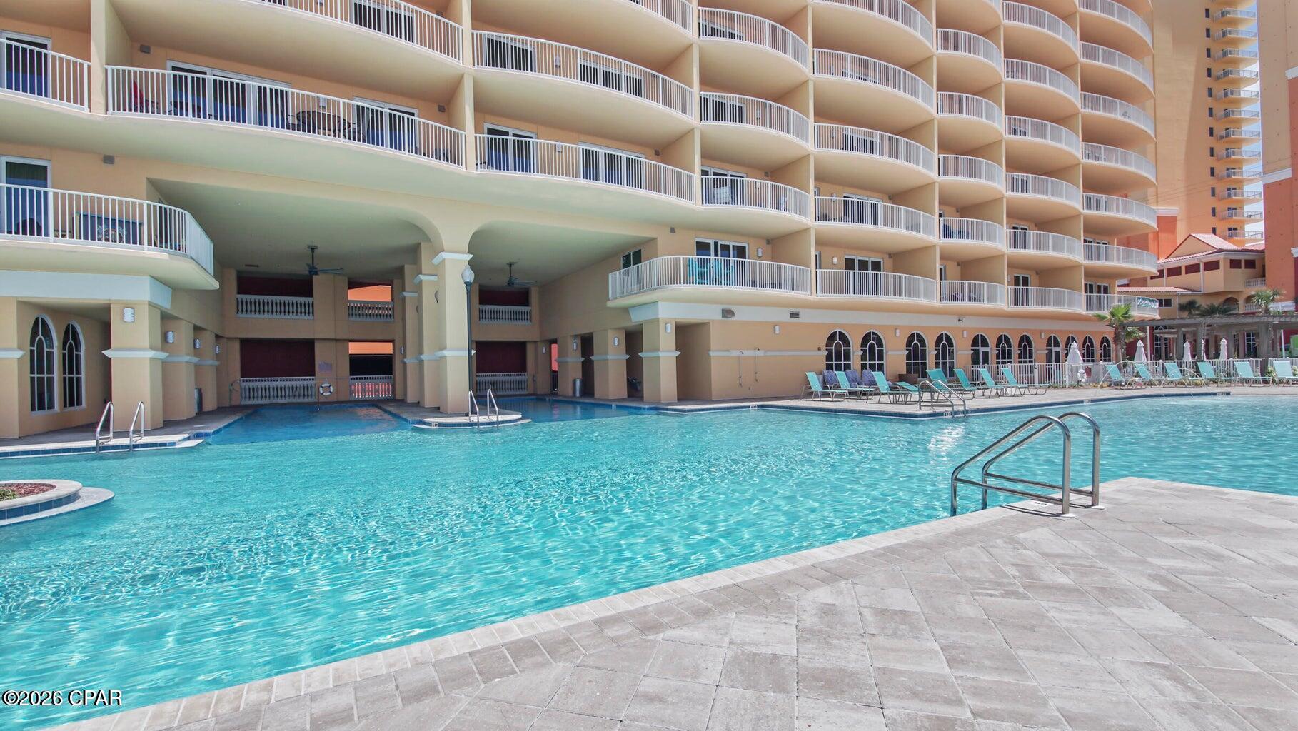 Calypso Towers III - Residential