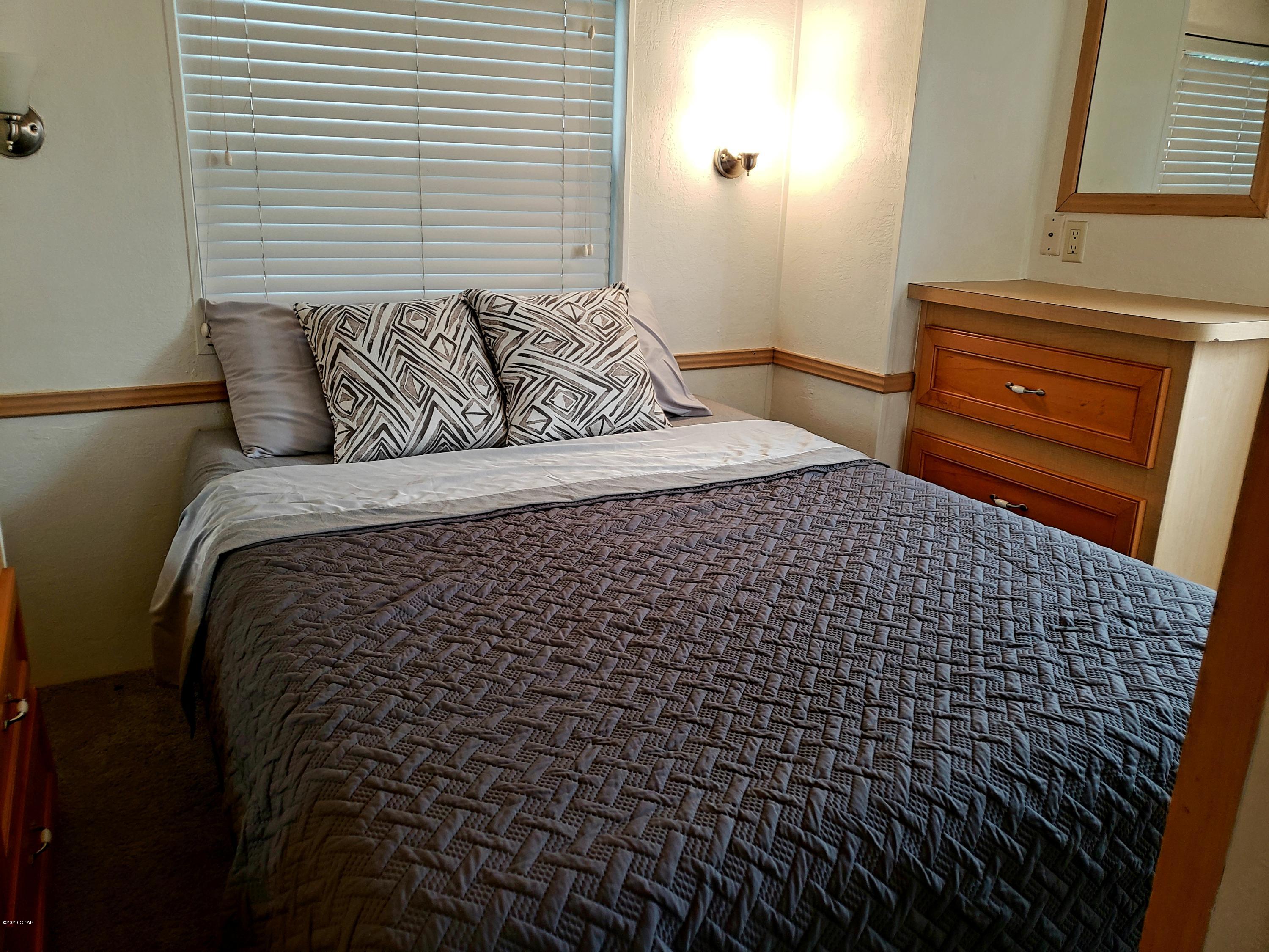 Emerald Pointe Resort - Residential