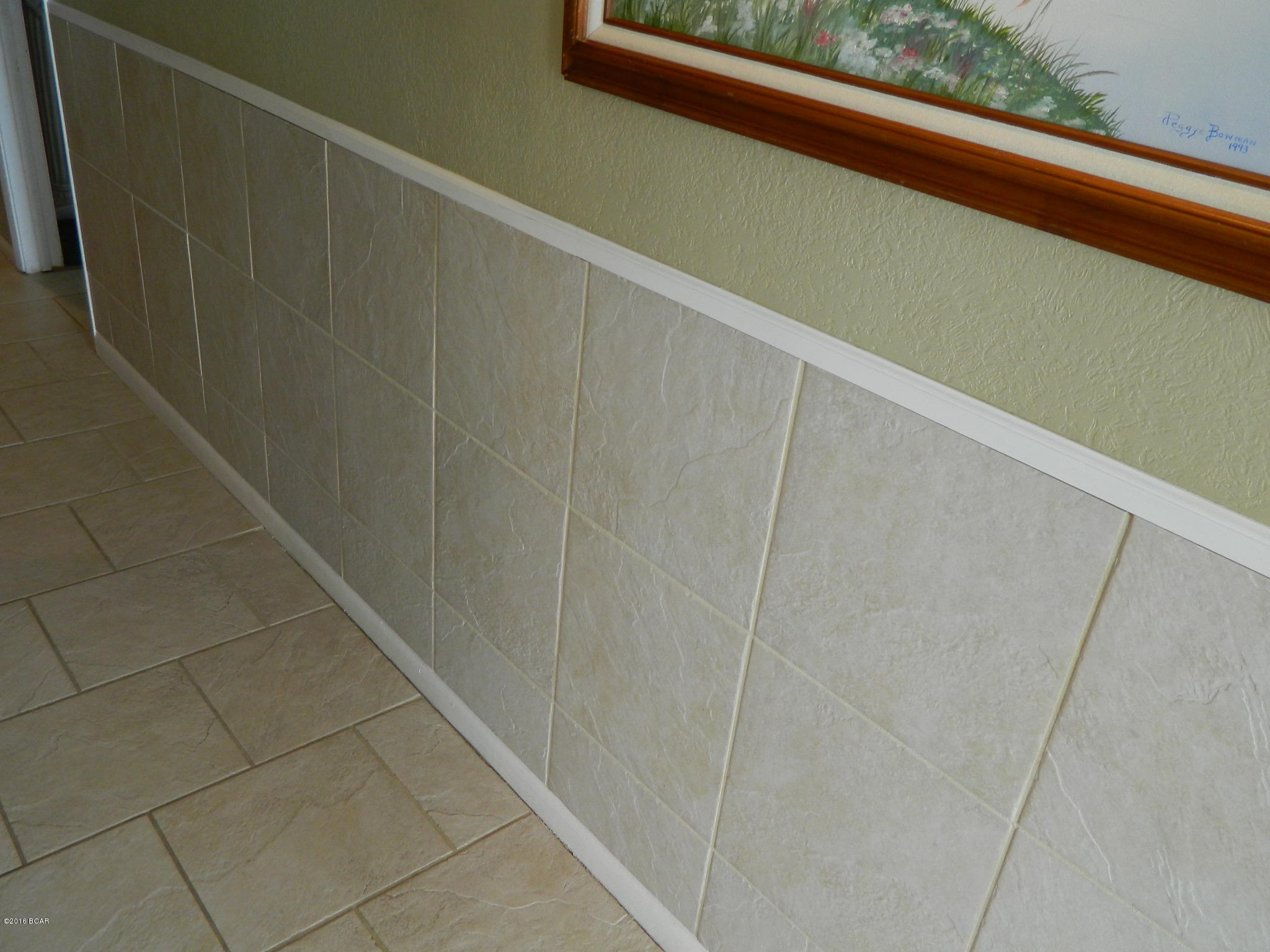 Leeward/Windward Condo - Residential