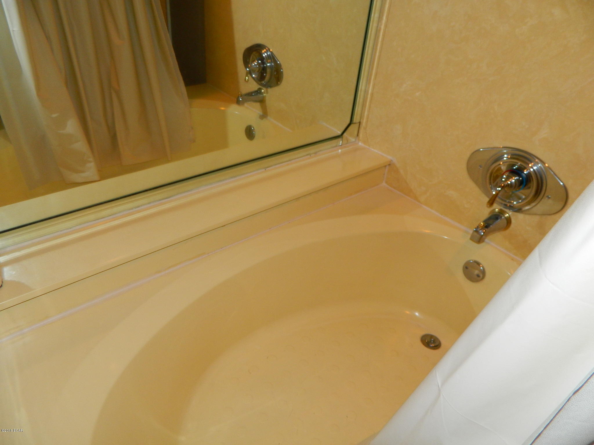 Leeward/Windward Condo - Residential