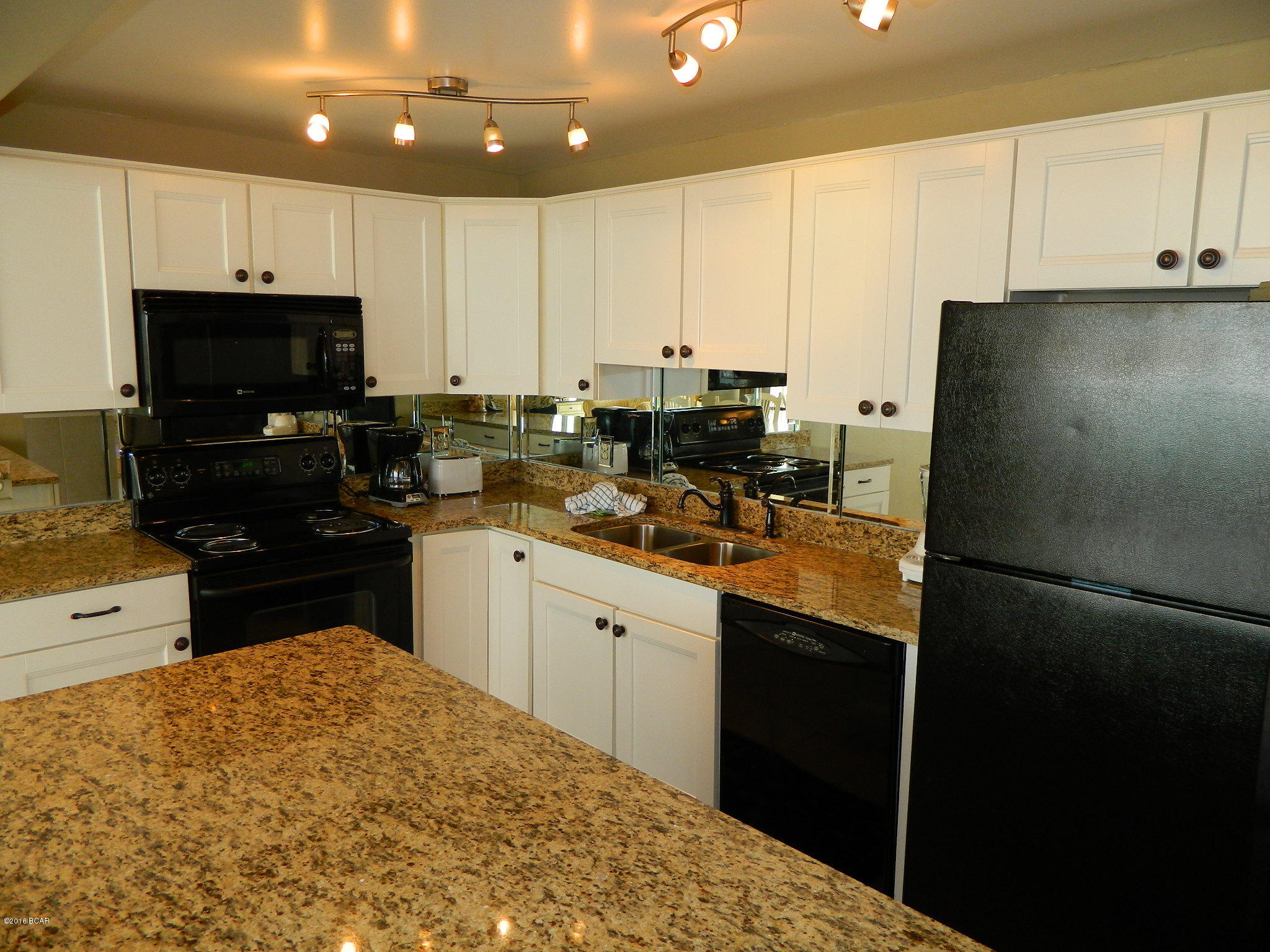 Leeward/Windward Condo - Residential