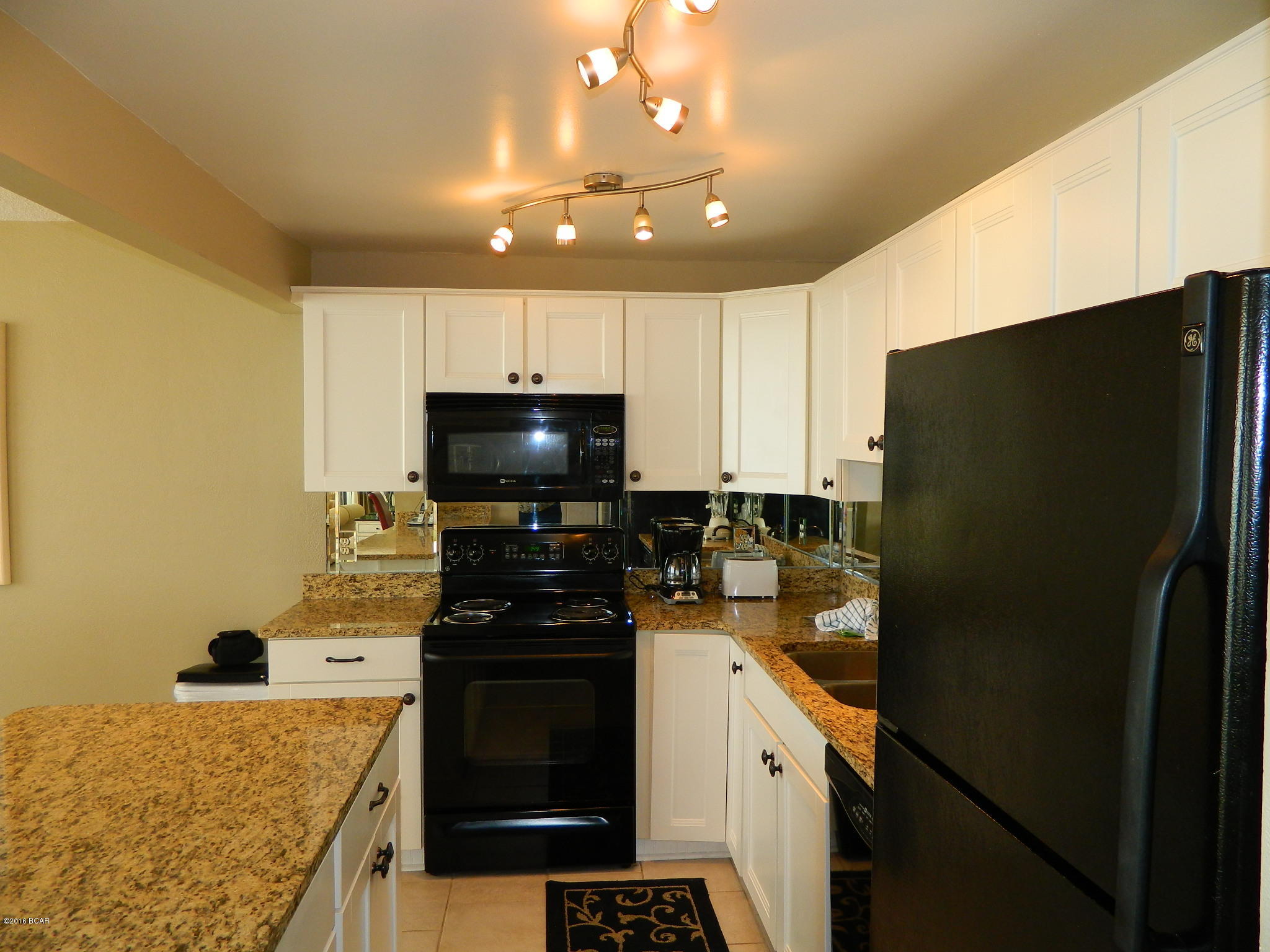 Leeward/Windward Condo - Residential