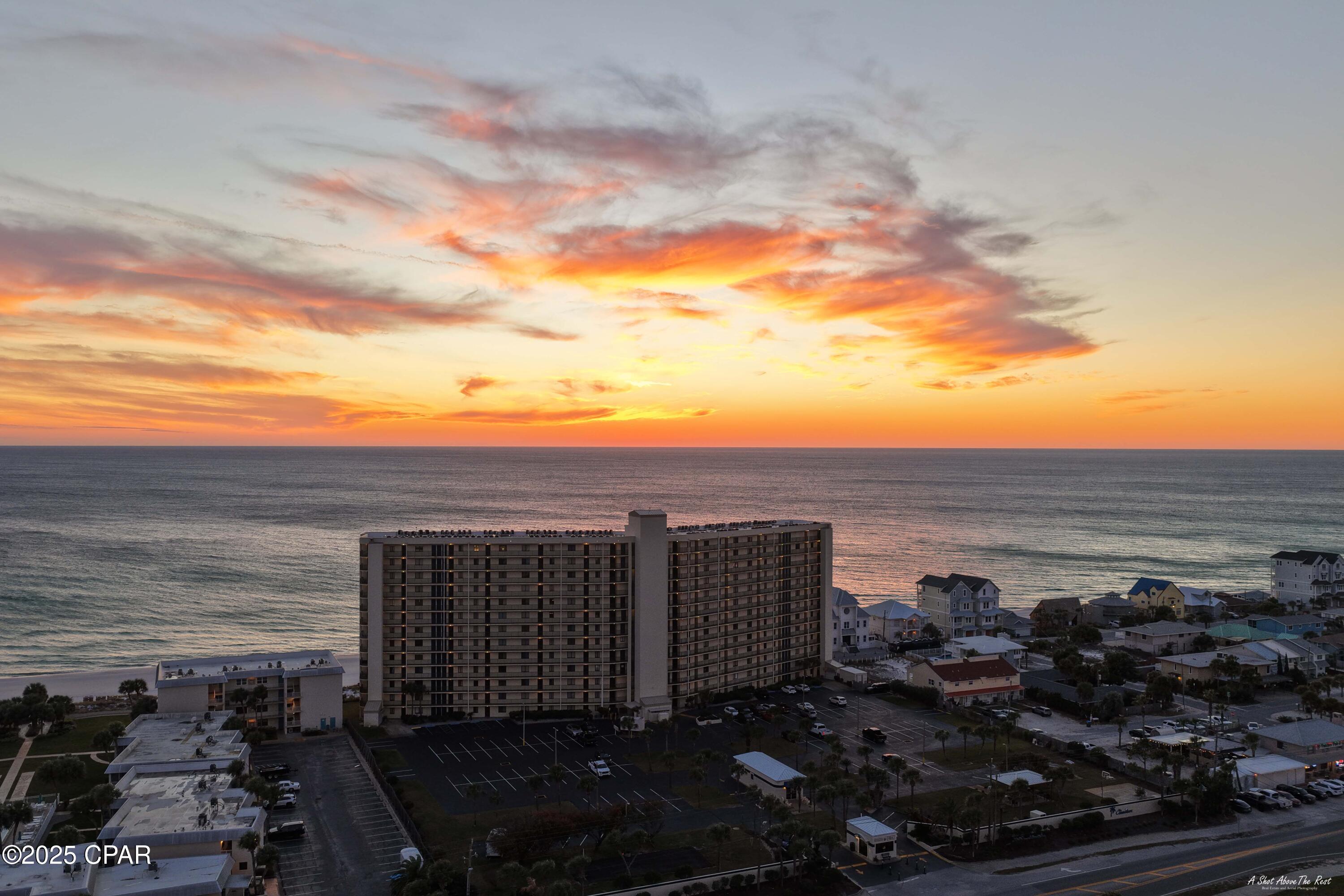 The Commodore - Residential