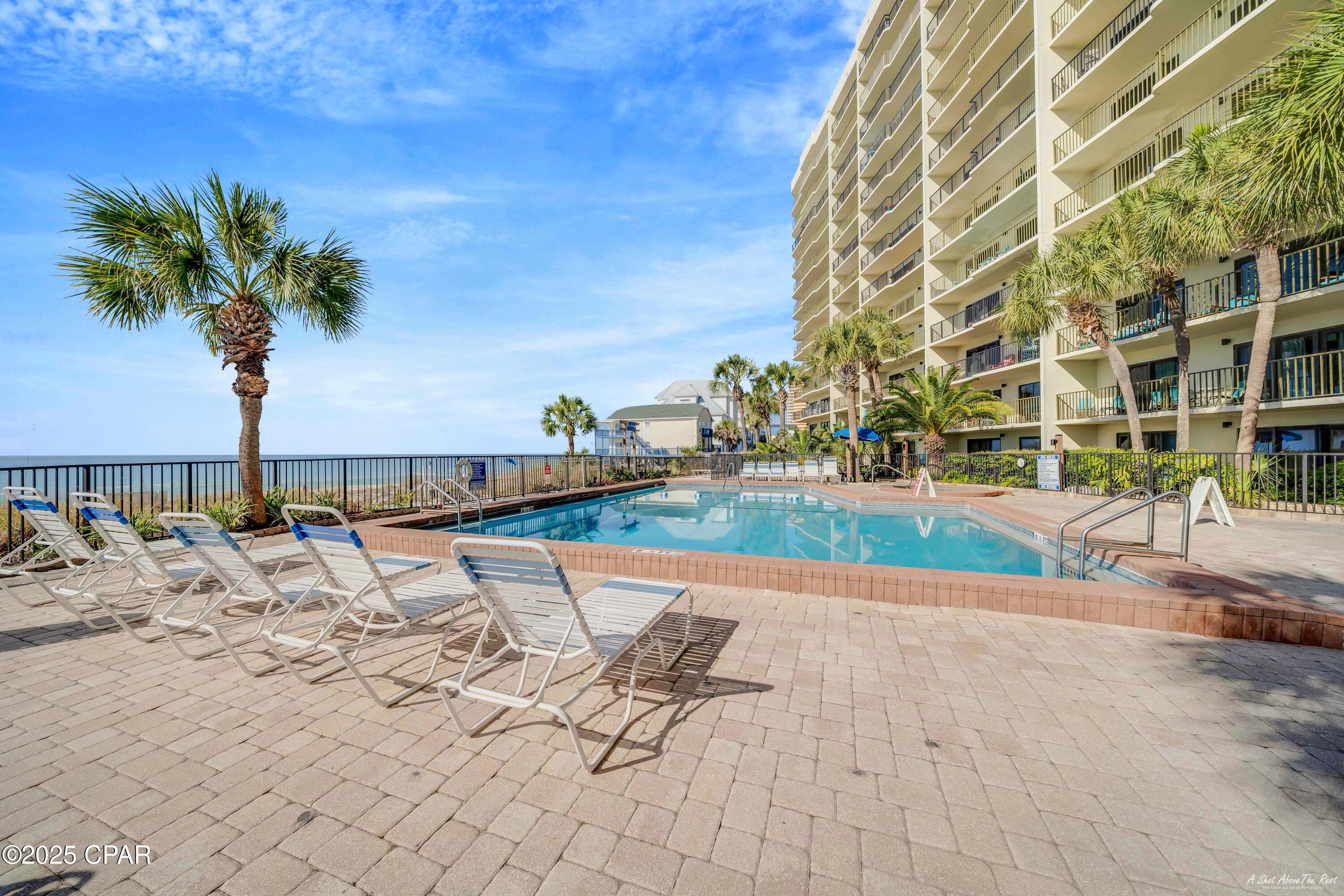 The Commodore - Residential