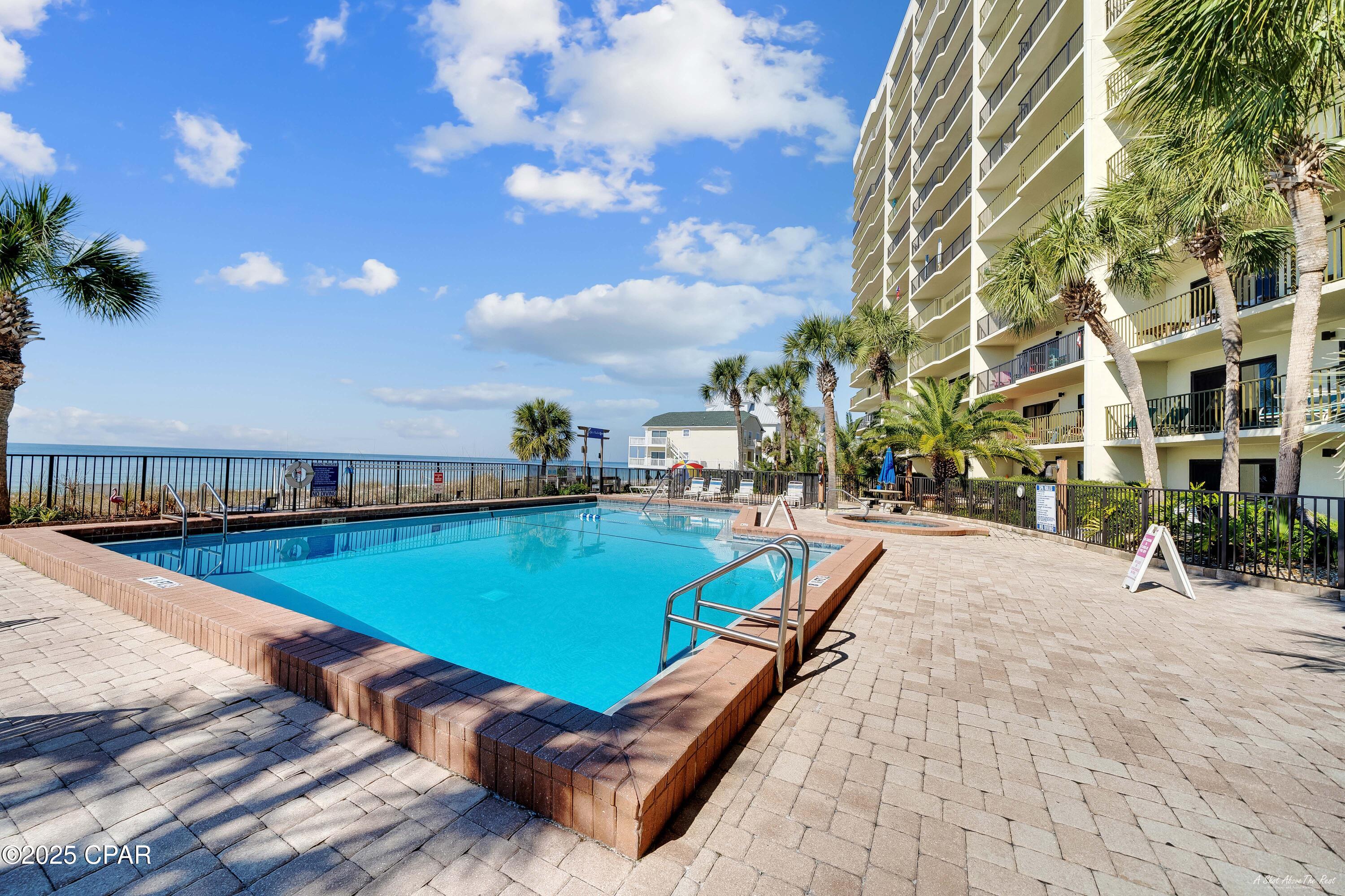 The Commodore - Residential