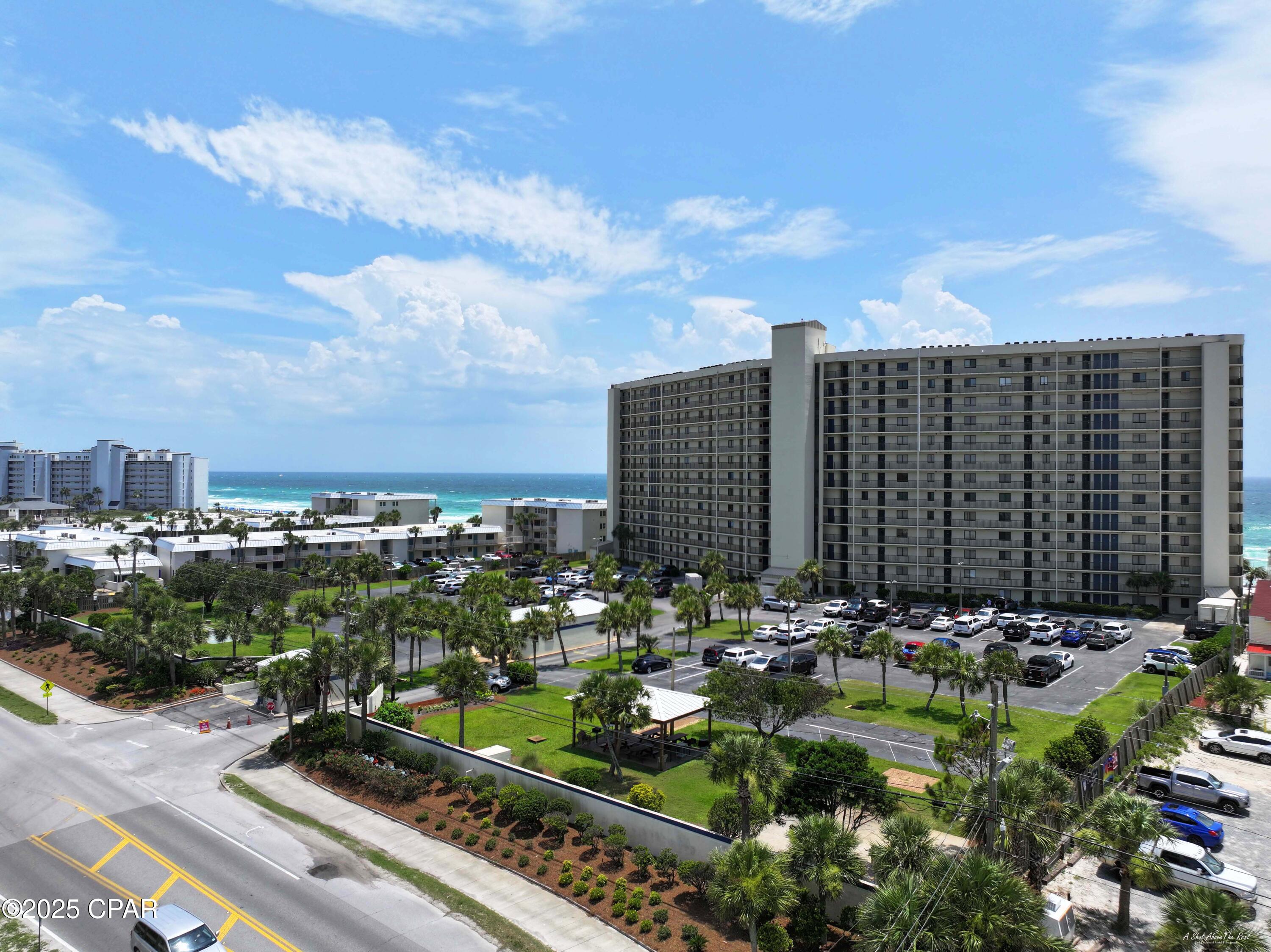 The Commodore - Residential