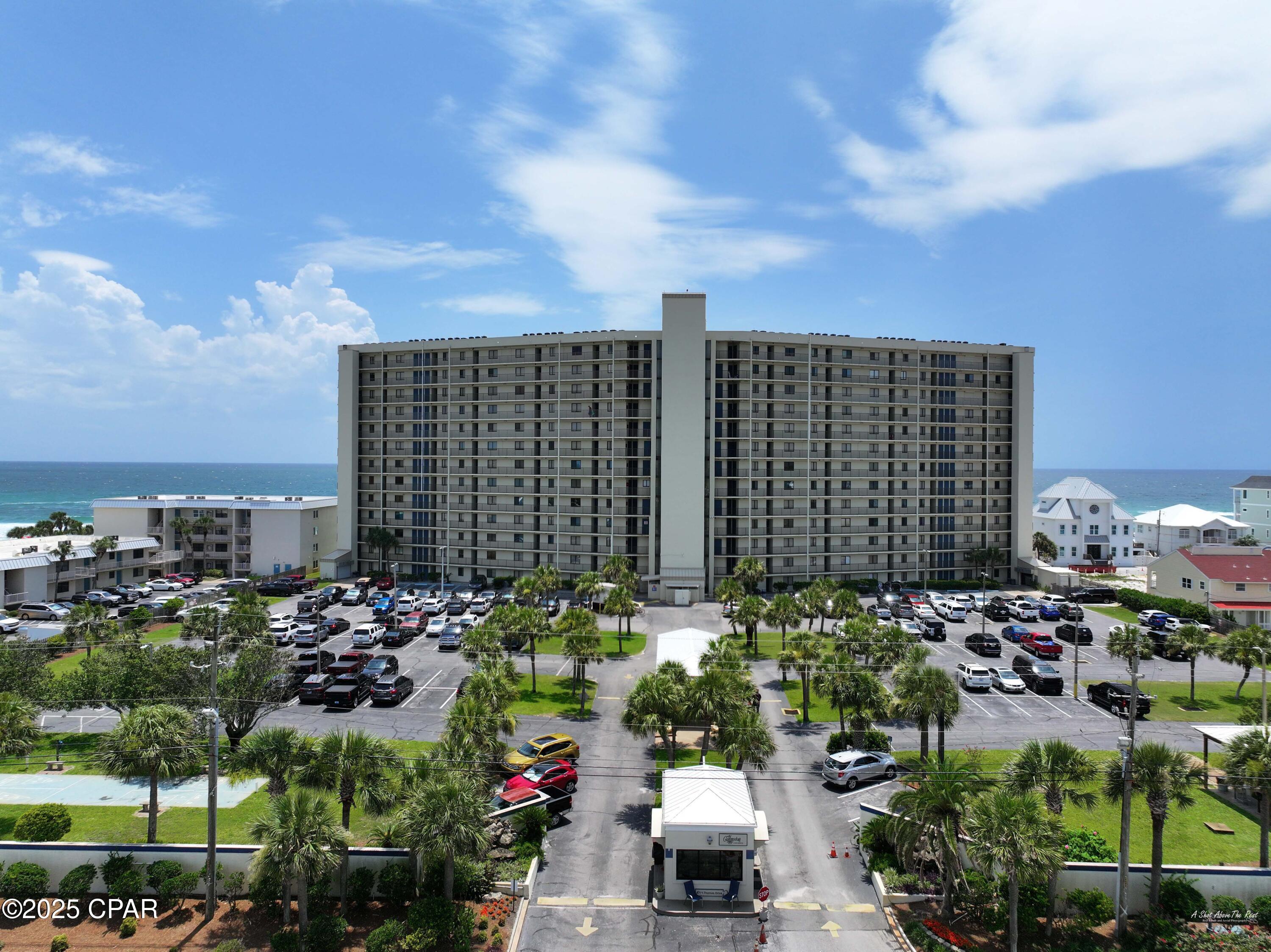 The Commodore - Residential