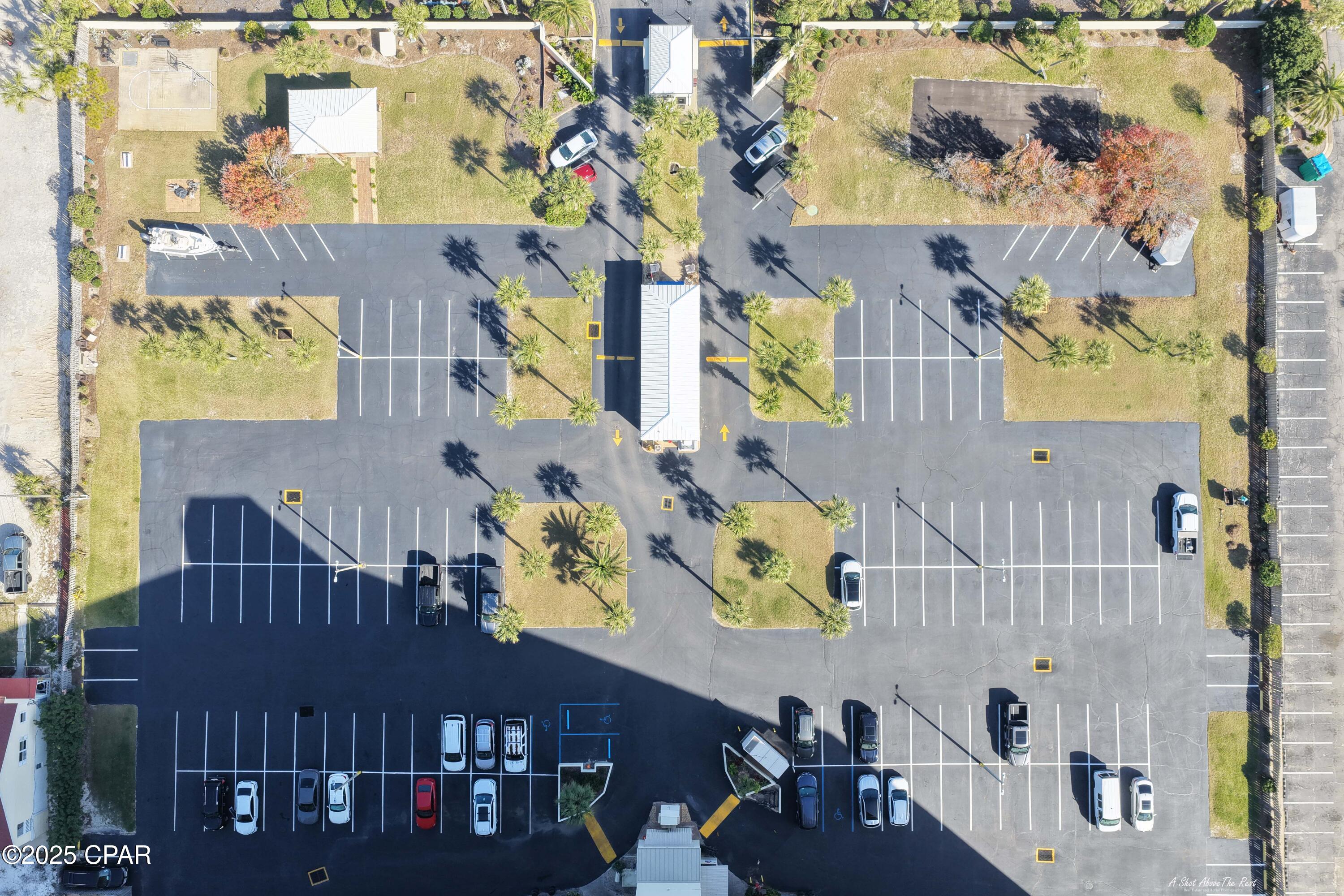 The Commodore - Residential