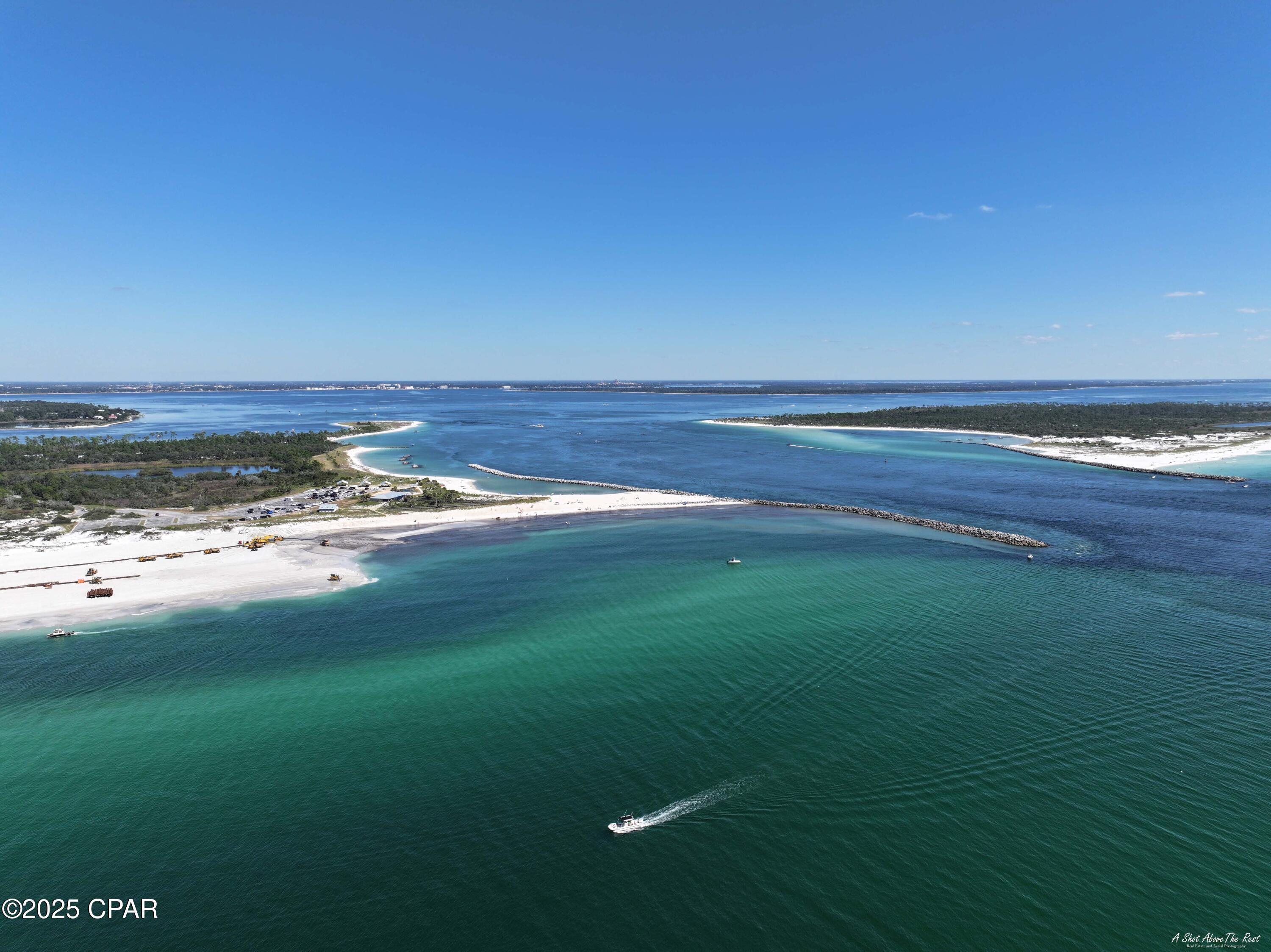 The Commodore - Residential