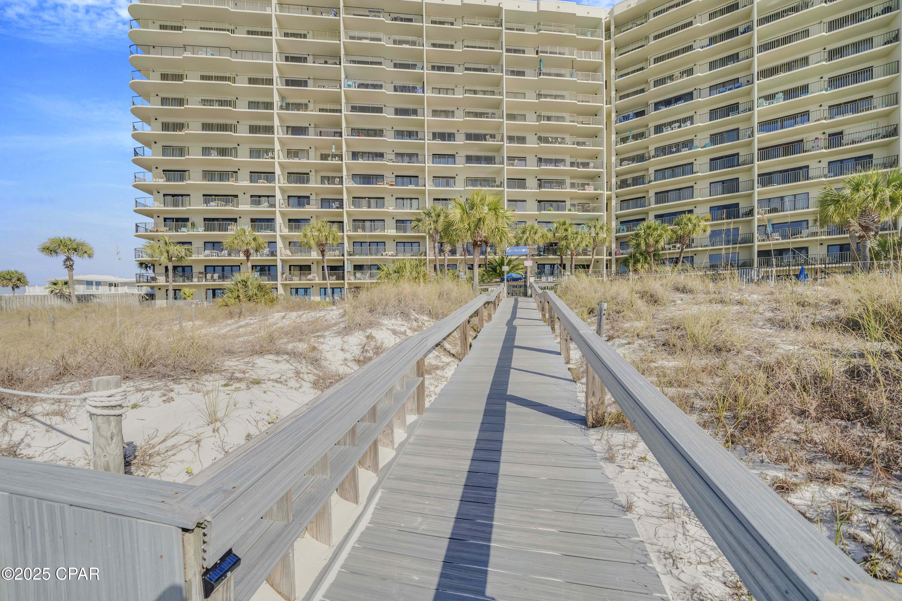 The Commodore - Residential