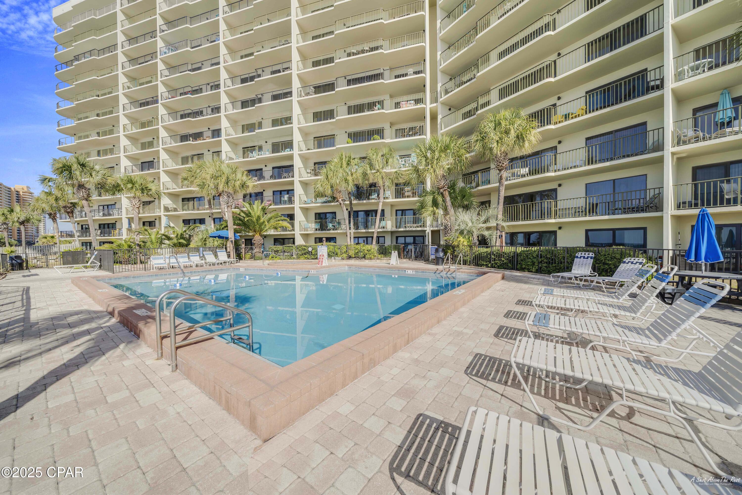 The Commodore - Residential