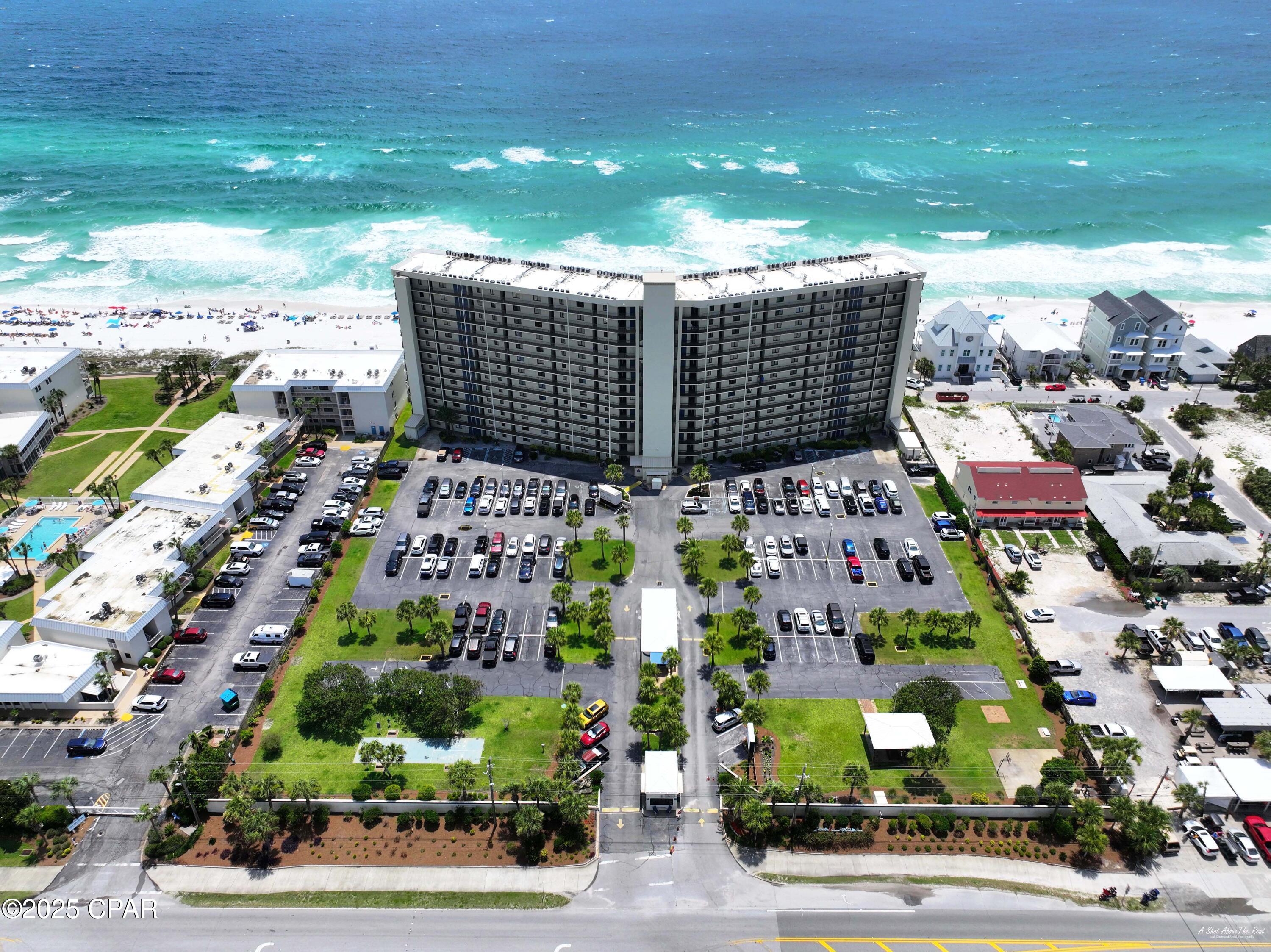 The Commodore - Residential